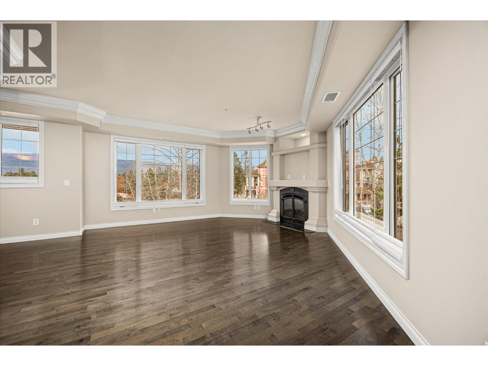 3178 Via Centrale Drive Unit# 2211