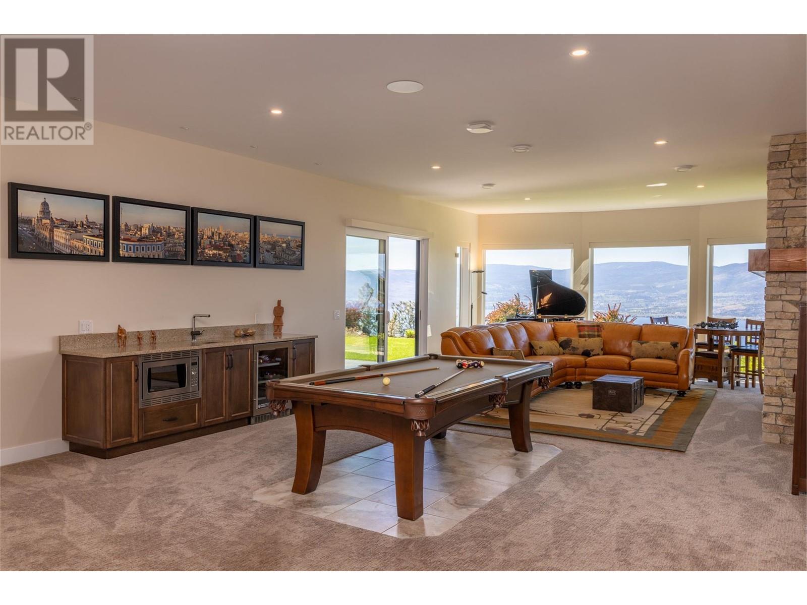 5650 The Edge Place Unit# 105