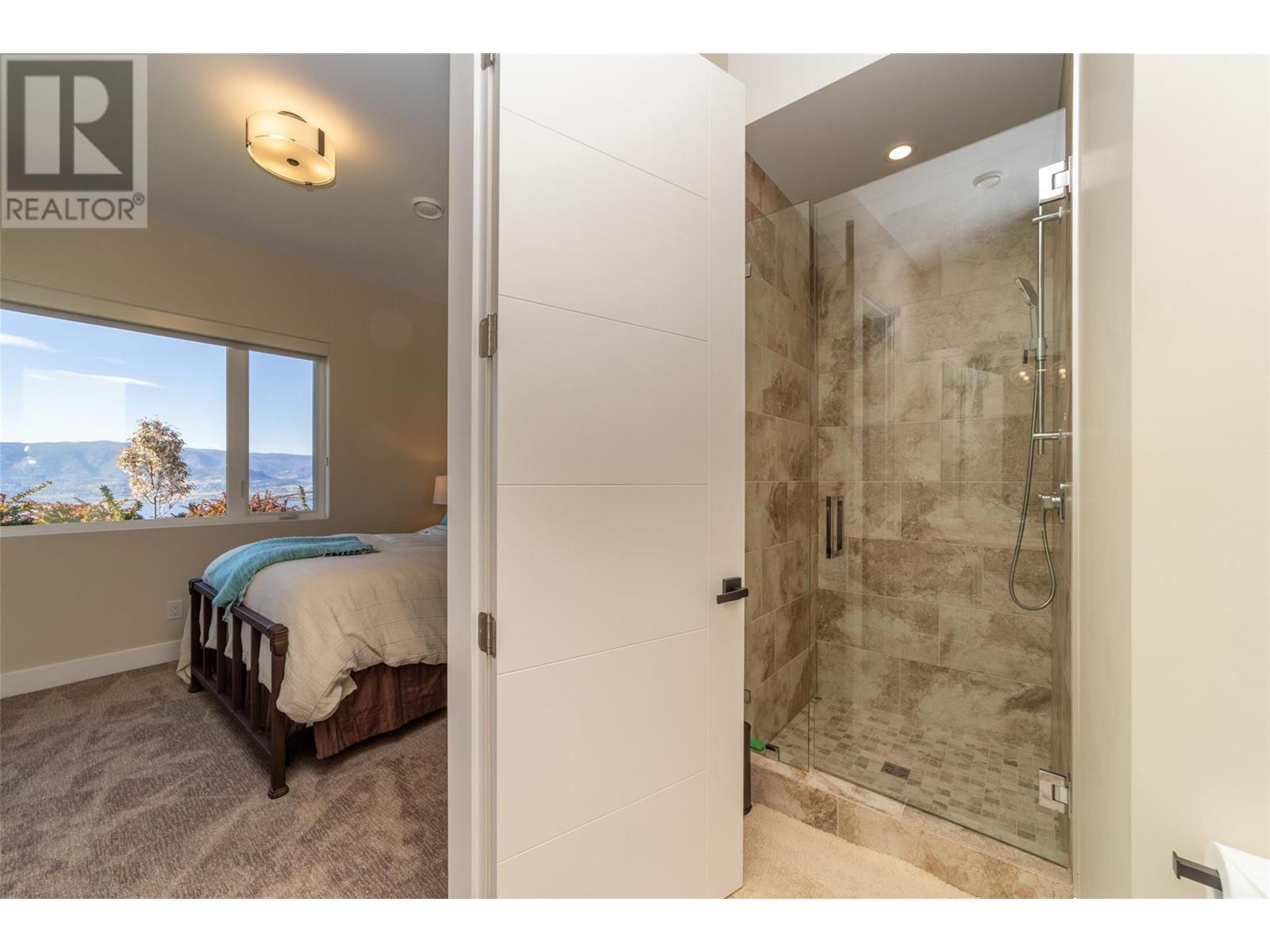 5650 The Edge Place Unit# 105