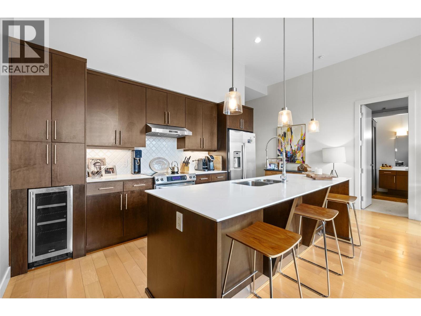 1495 Graham Street Unit# 406