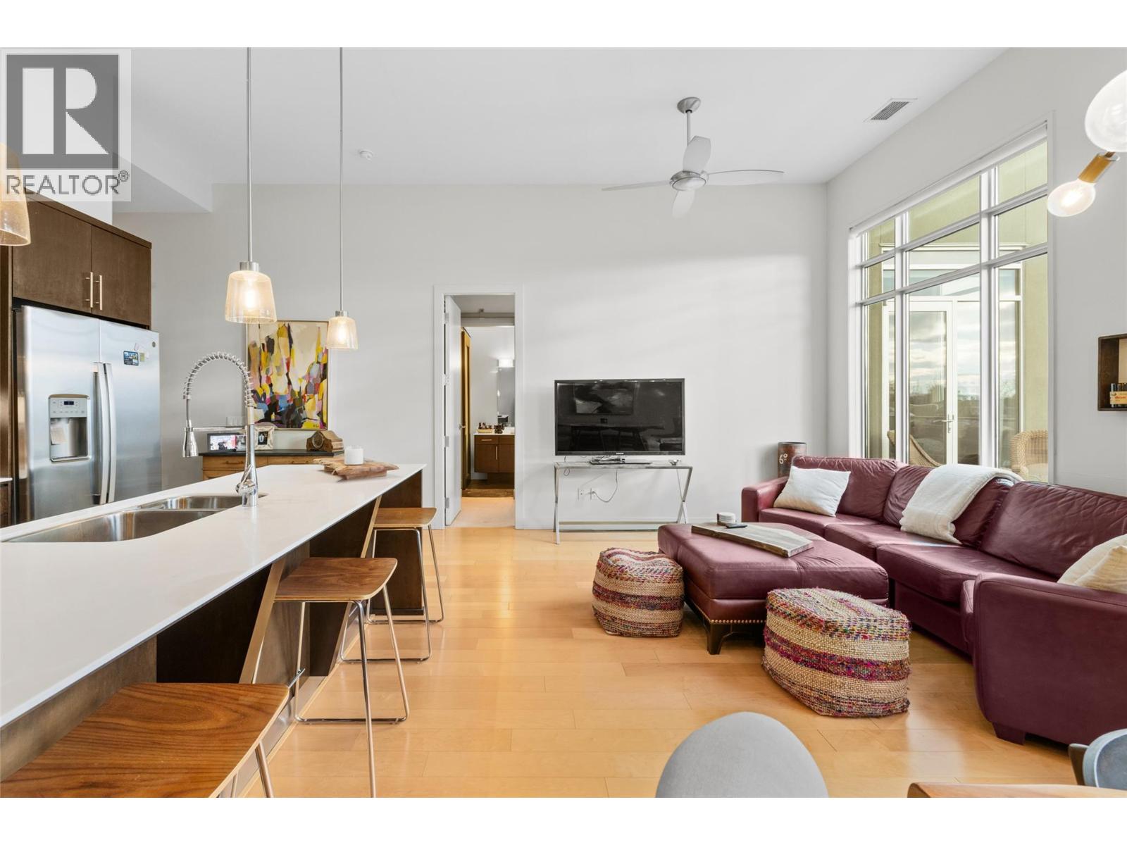 1495 Graham Street Unit# 406