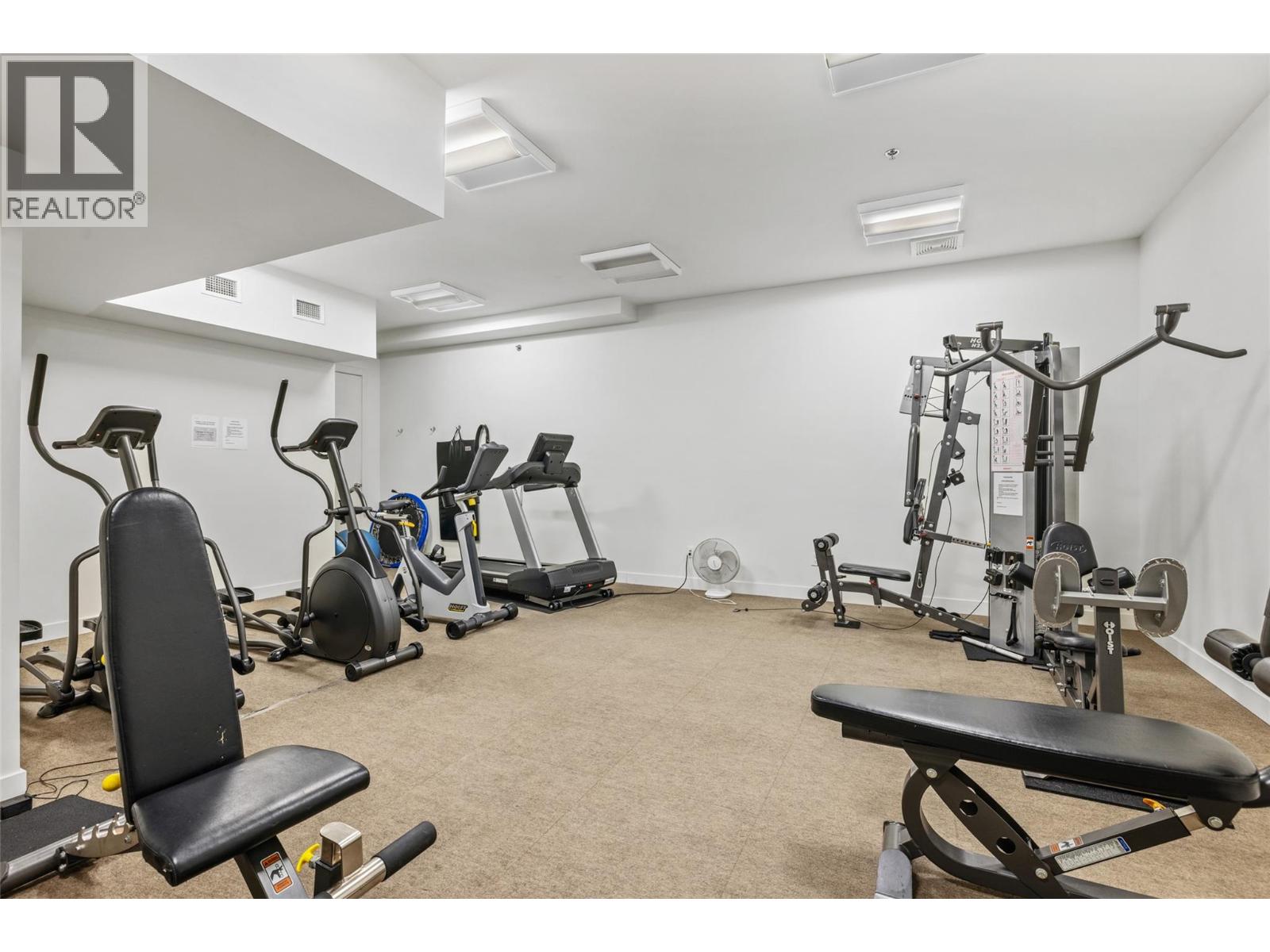 1495 Graham Street Unit# 406