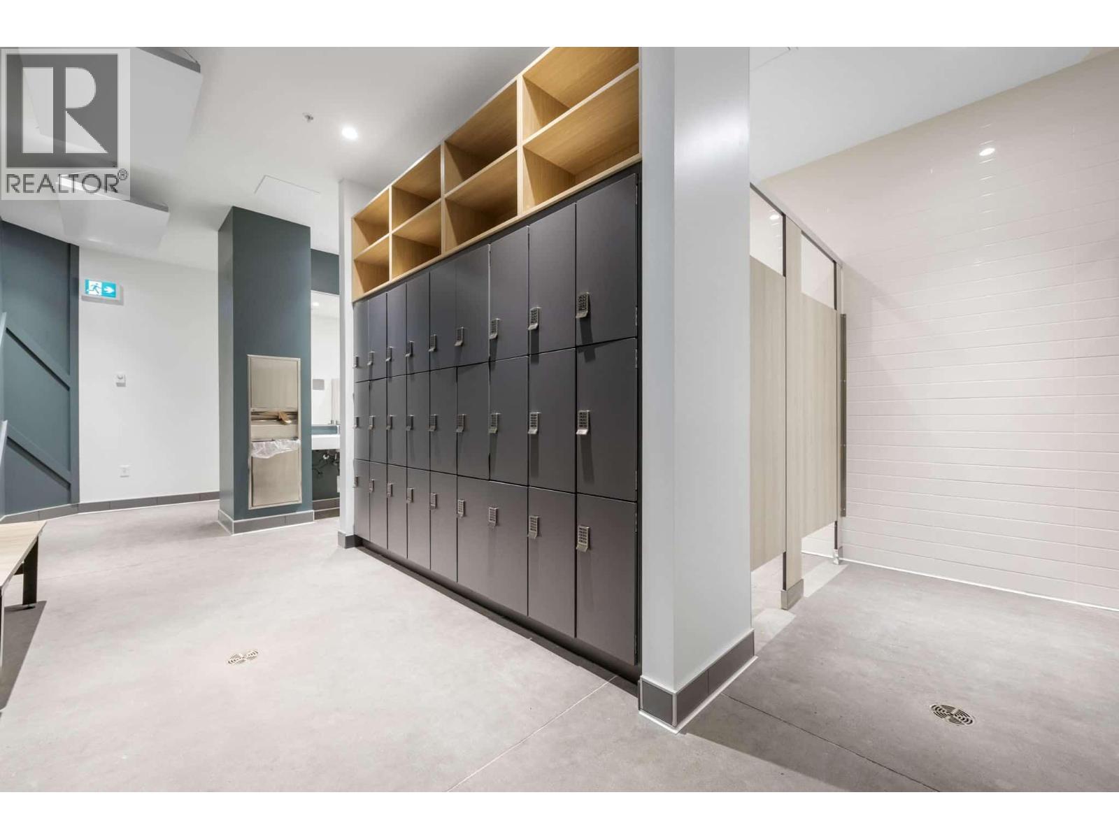 3434 McKinley Beach Drive Unit# 408