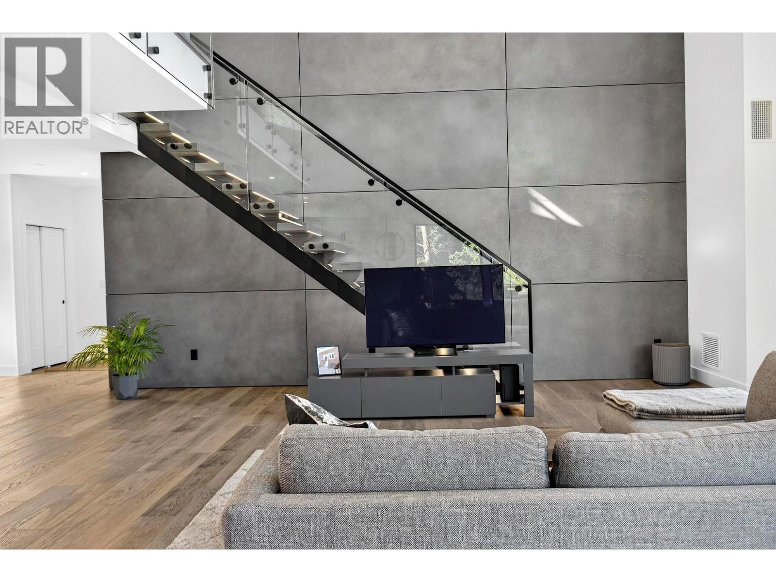 3434 McKinley Beach Drive Unit# 408