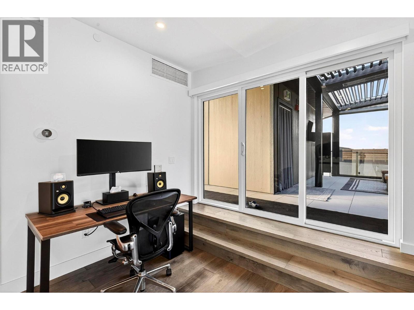 3434 McKinley Beach Drive Unit# 408