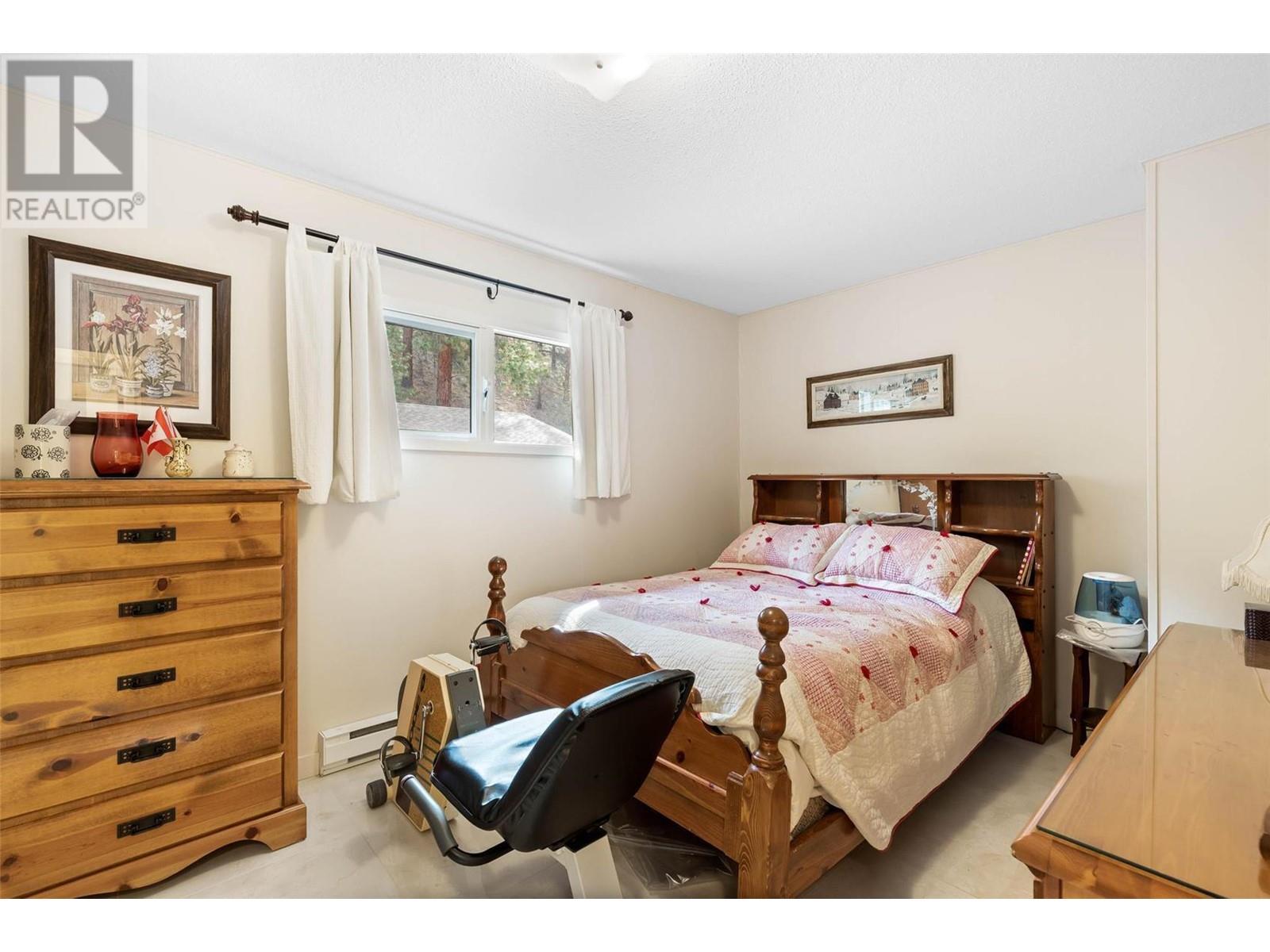 9983 Okanagan Centre Road W