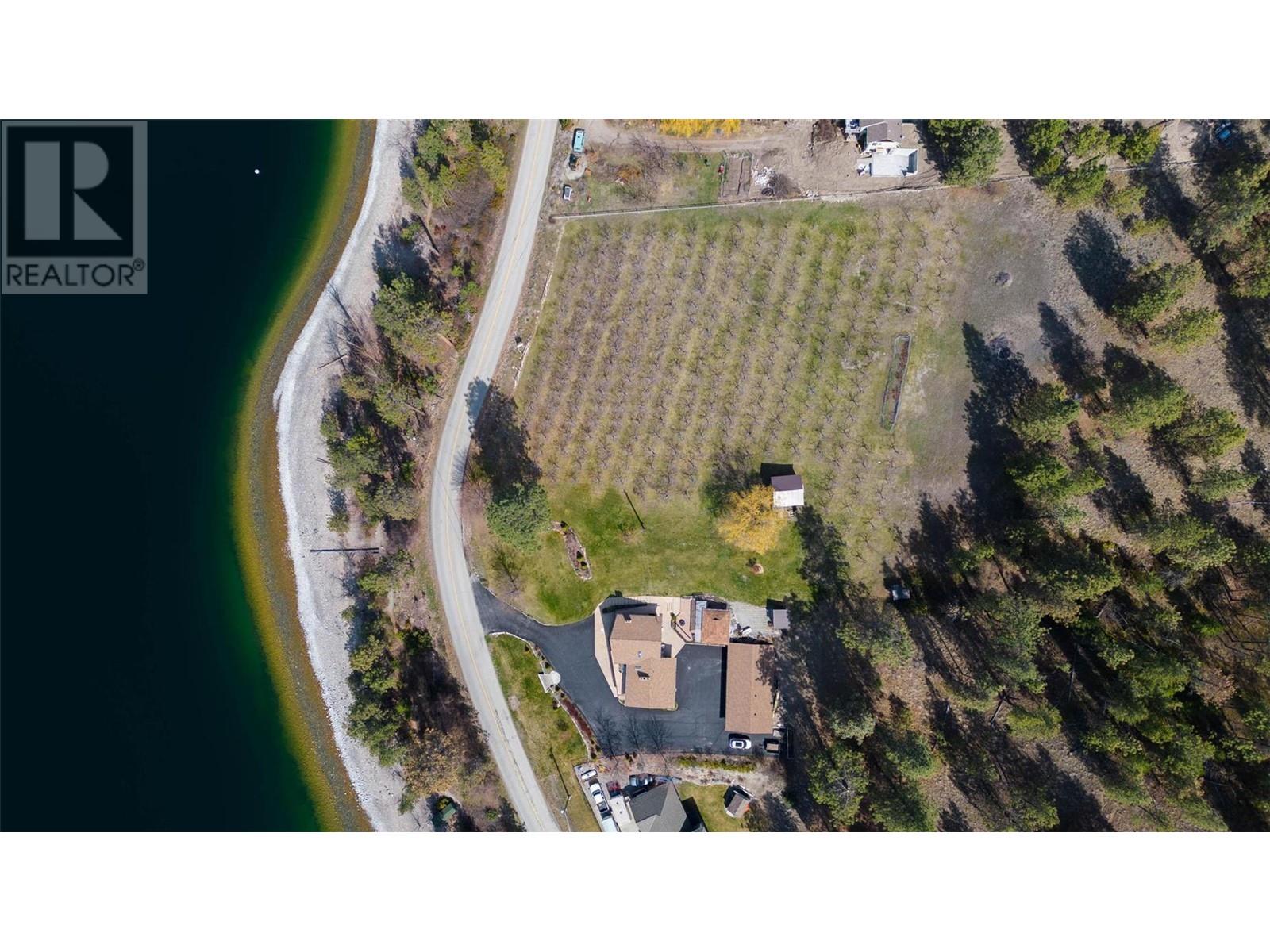 9983 Okanagan Centre Road W