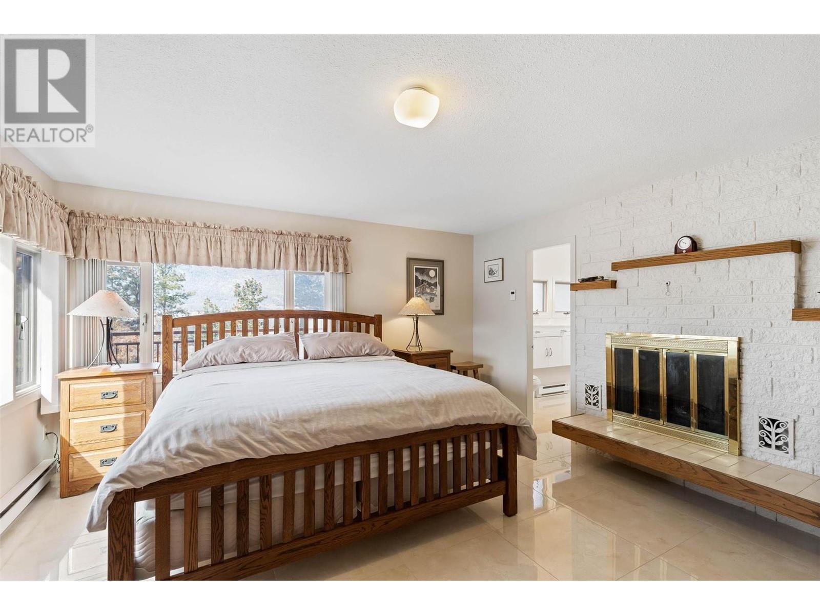 9983 Okanagan Centre Road W