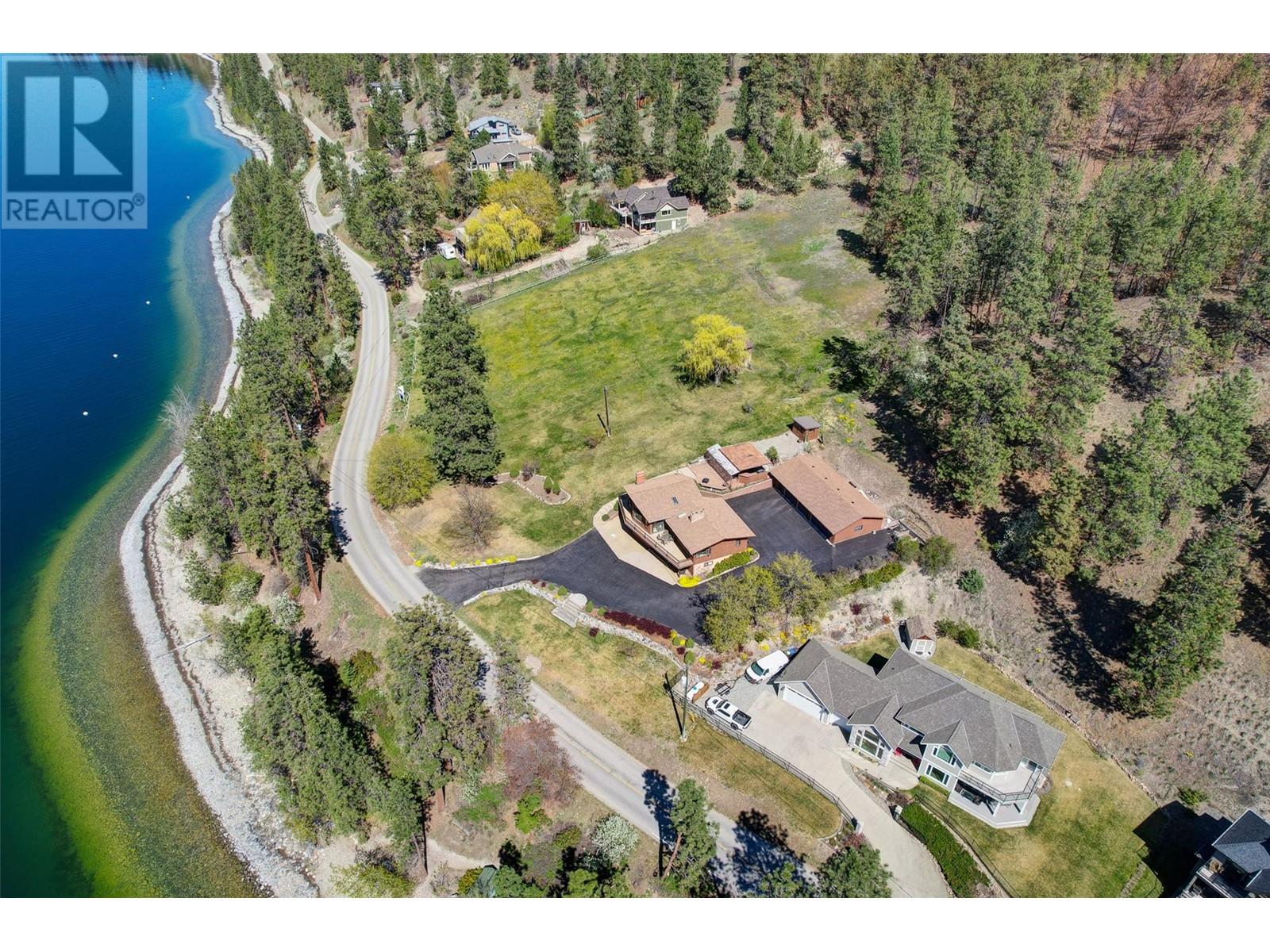 9983 Okanagan Centre Road W