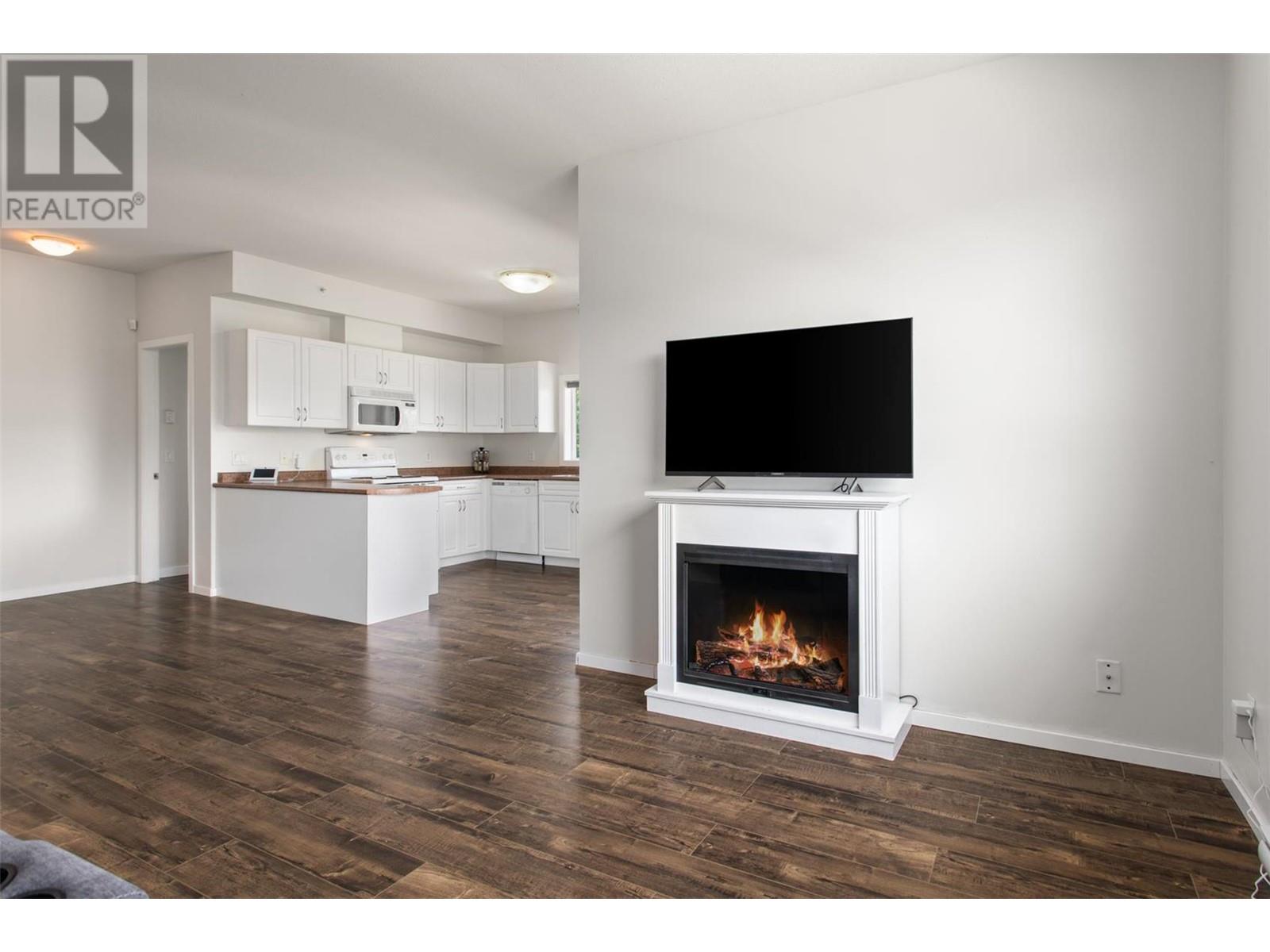 778 Rutland Road N Unit# 413