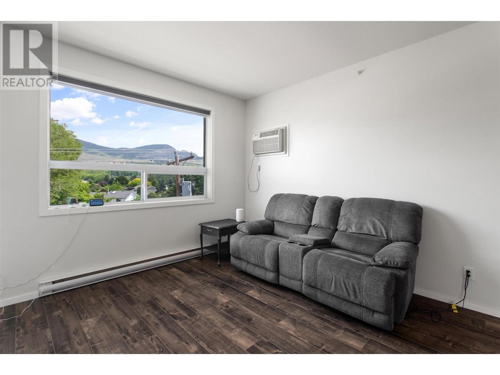 778 Rutland Road N Unit# 413