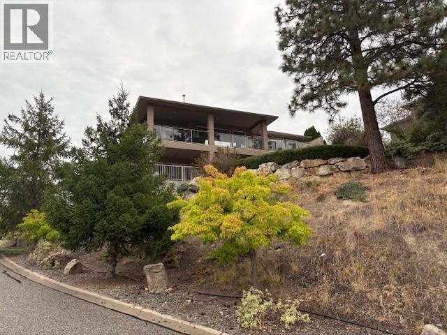 2306 Quail Run Drive