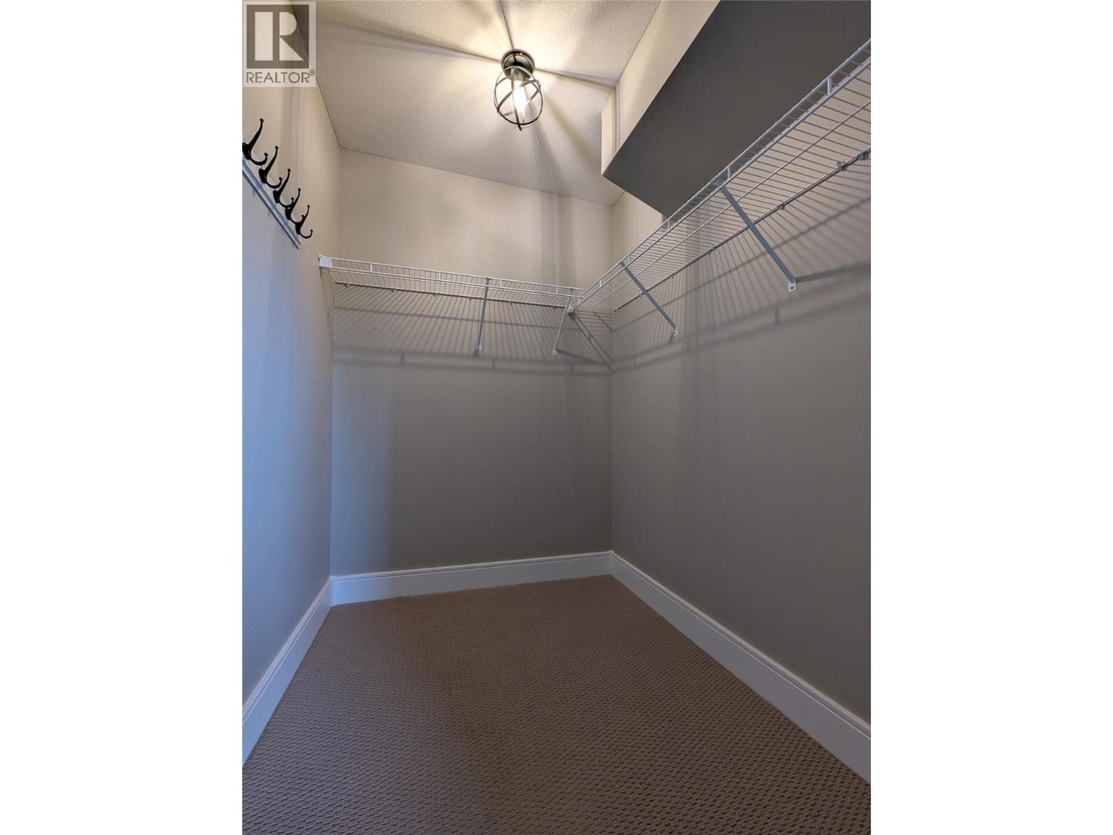 2306 Quail Run Drive