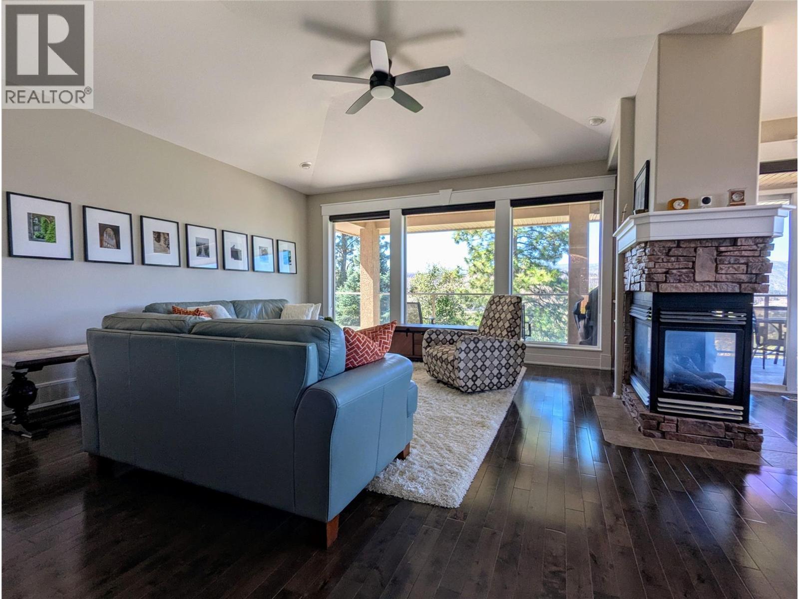 2306 Quail Run Drive