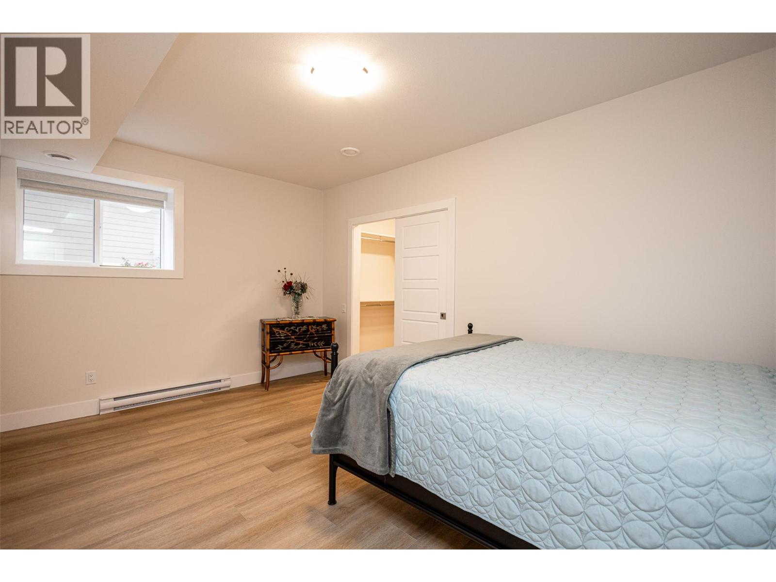 2118 Ryegrass Road