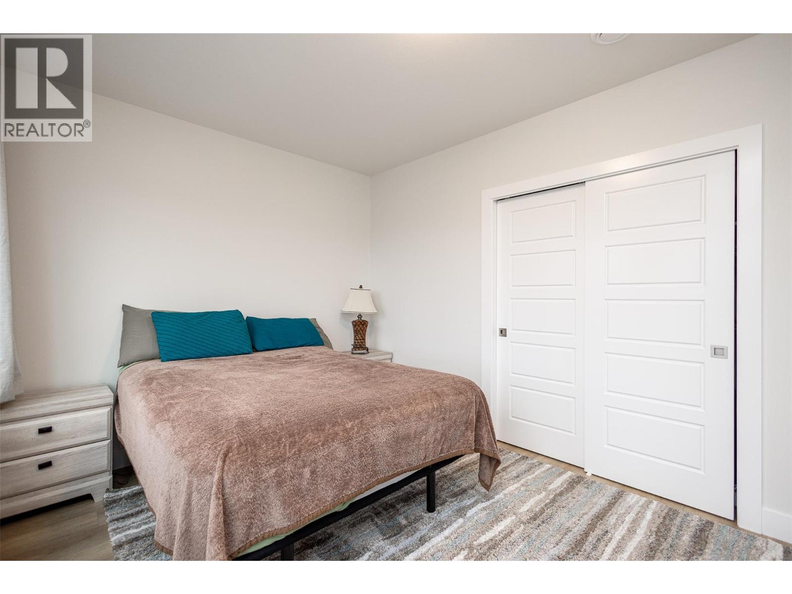 2118 Ryegrass Road