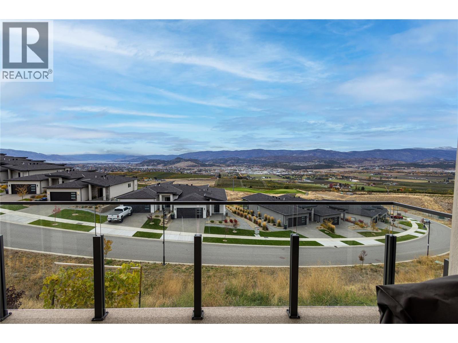 2118 Ryegrass Road