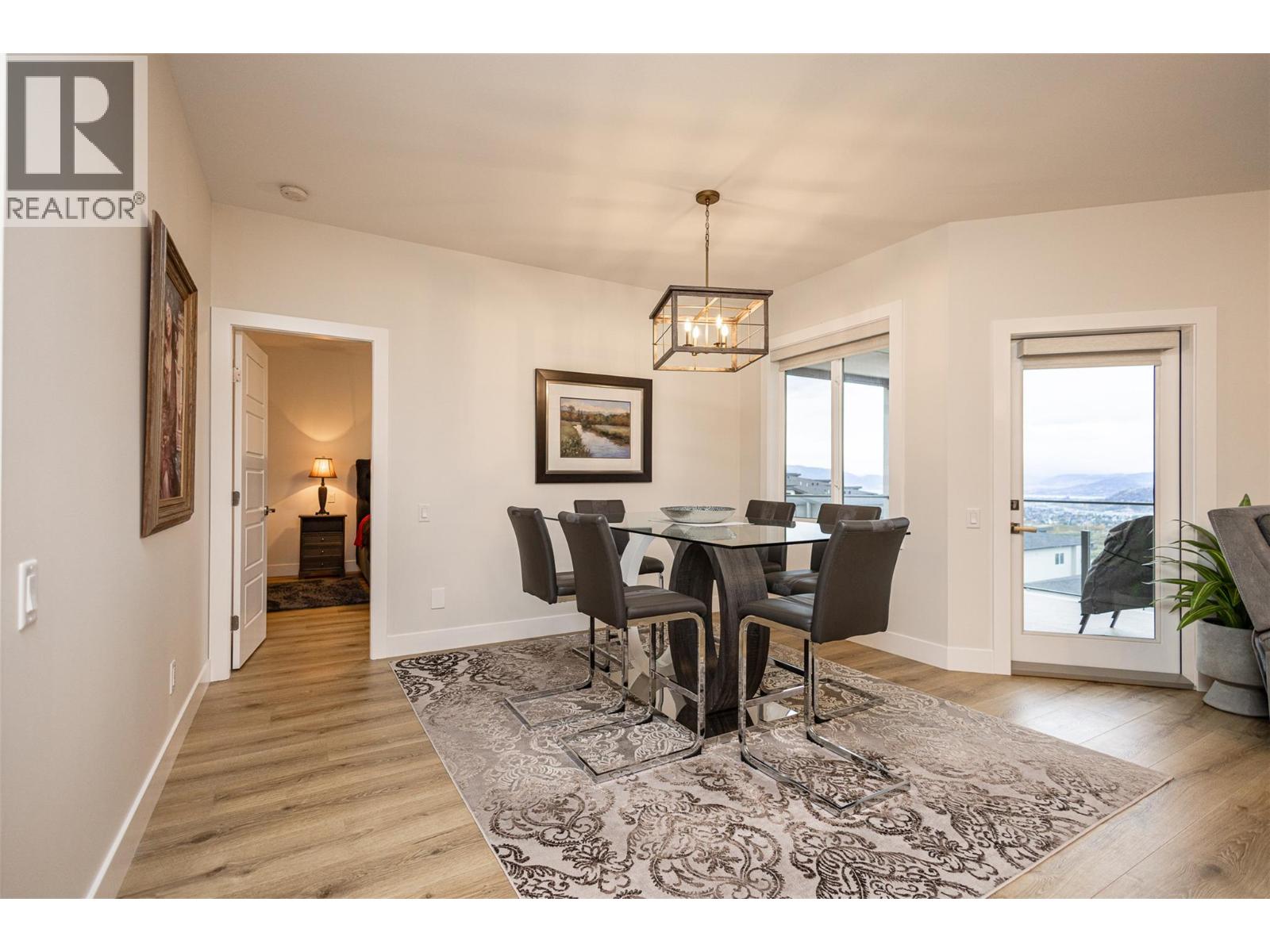 2118 Ryegrass Road