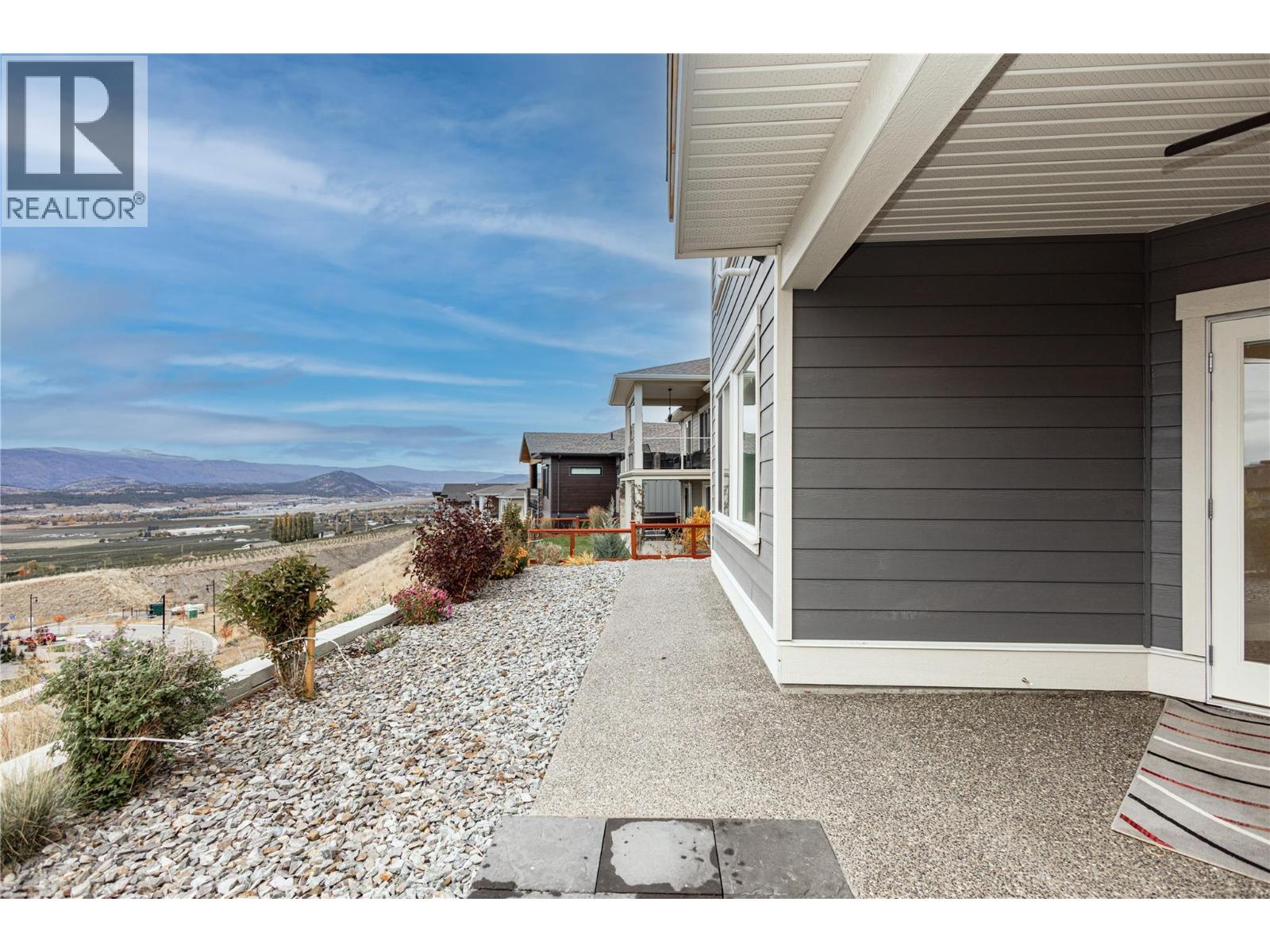 2118 Ryegrass Road