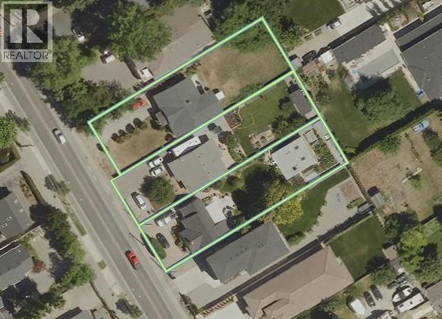 3547 Lakeshore Road