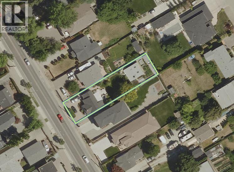 3547 Lakeshore Road
