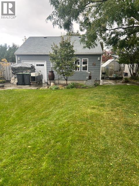 3547 Lakeshore Road