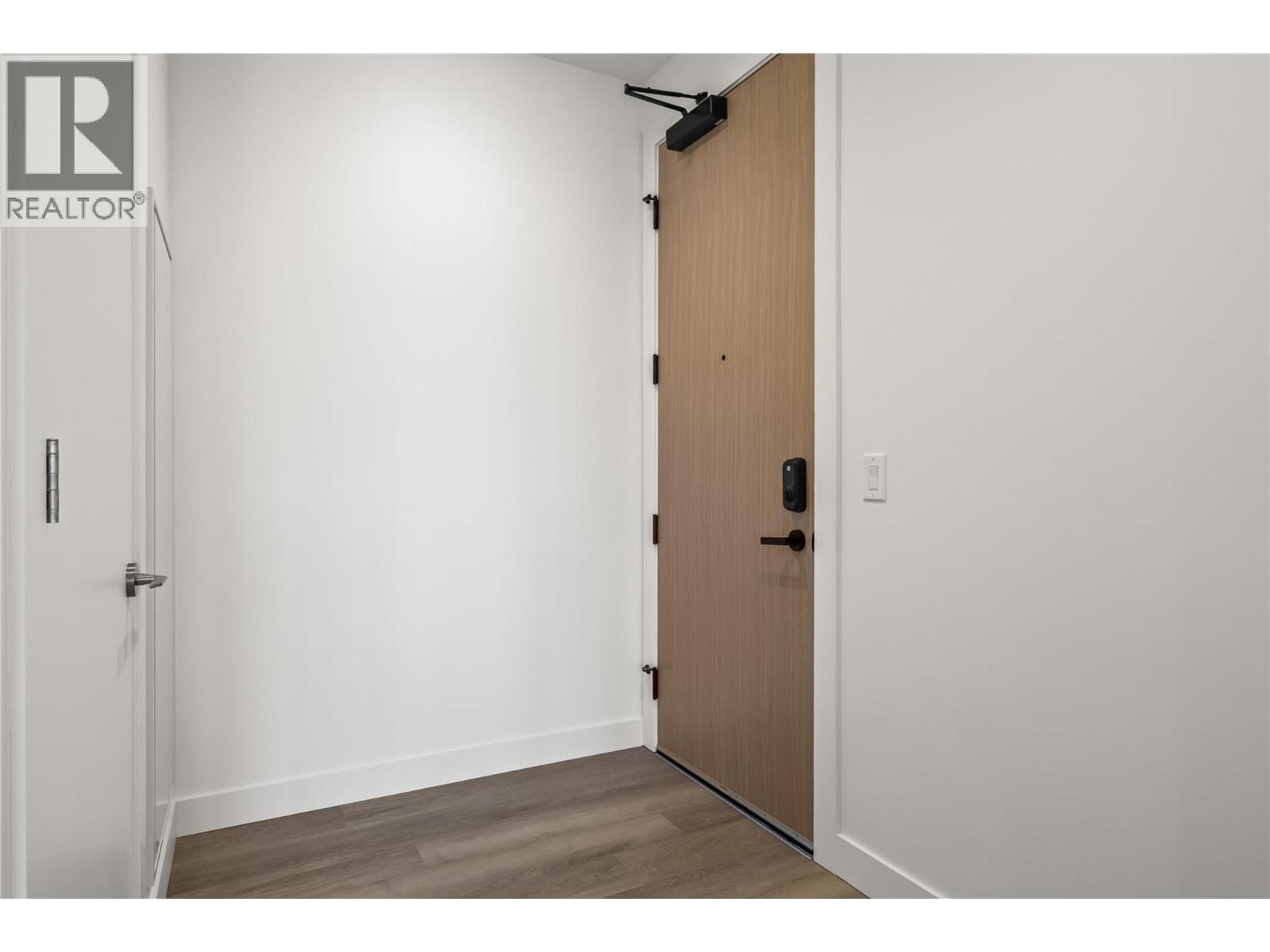 3340 Lakeshore Drive Unit# 306