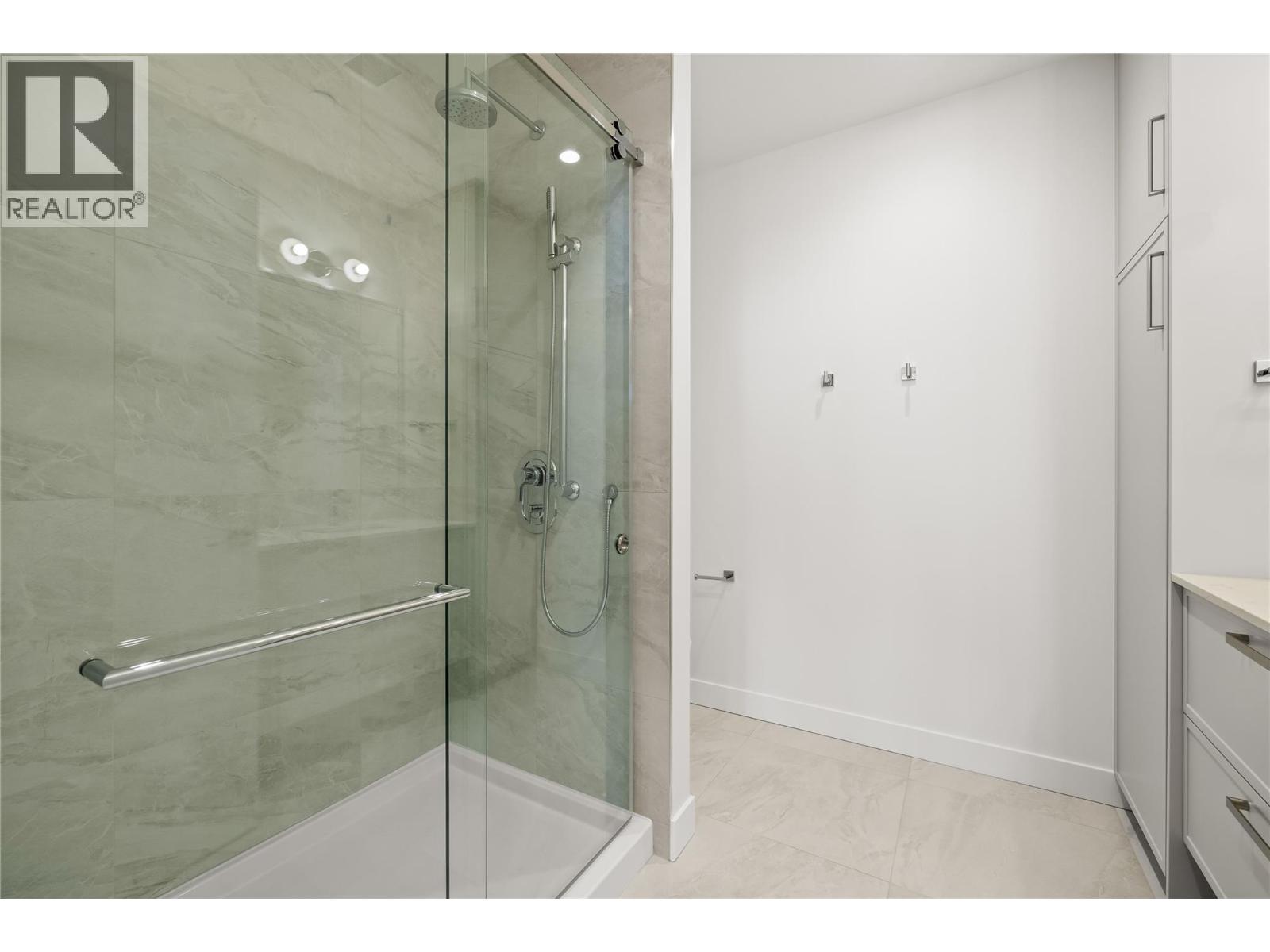 3340 Lakeshore Drive Unit# 306
