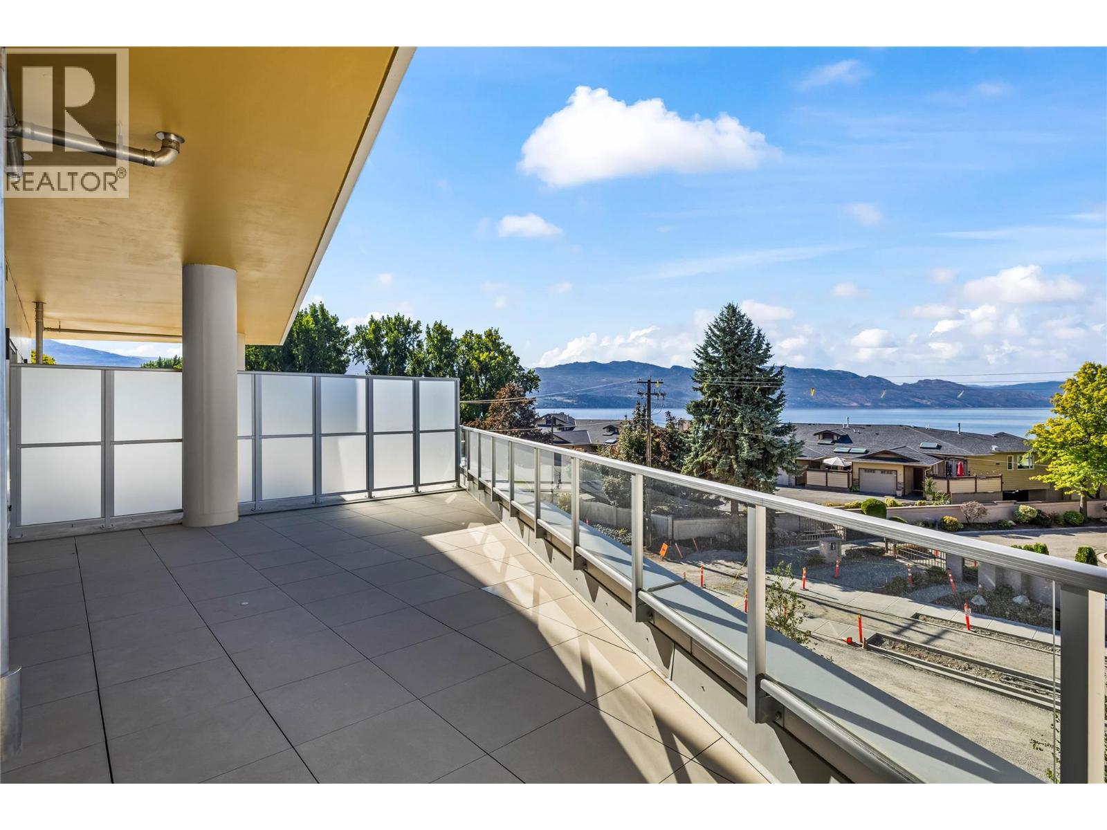 3340 Lakeshore Drive Unit# 306