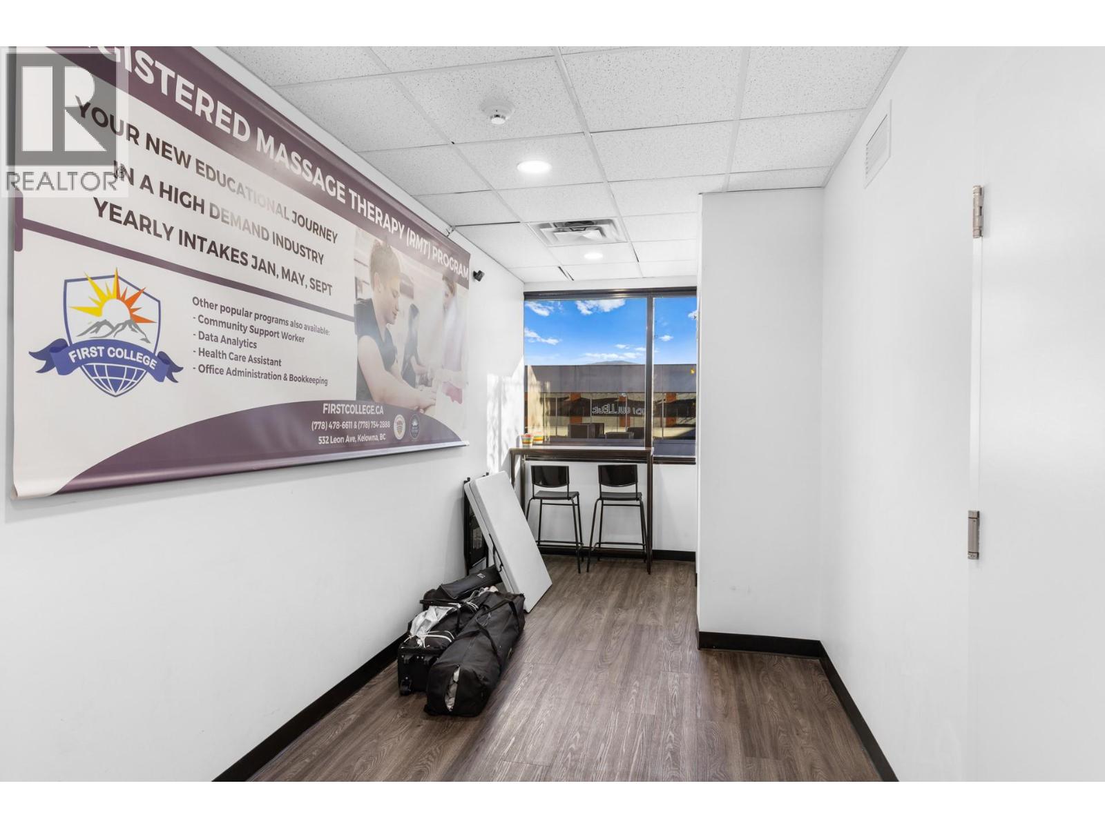 532 Leon Avenue Unit# 202