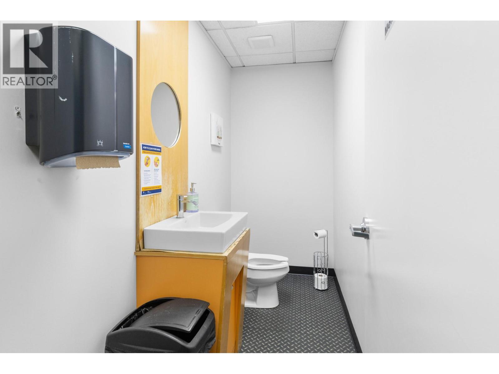 532 Leon Avenue Unit# 202