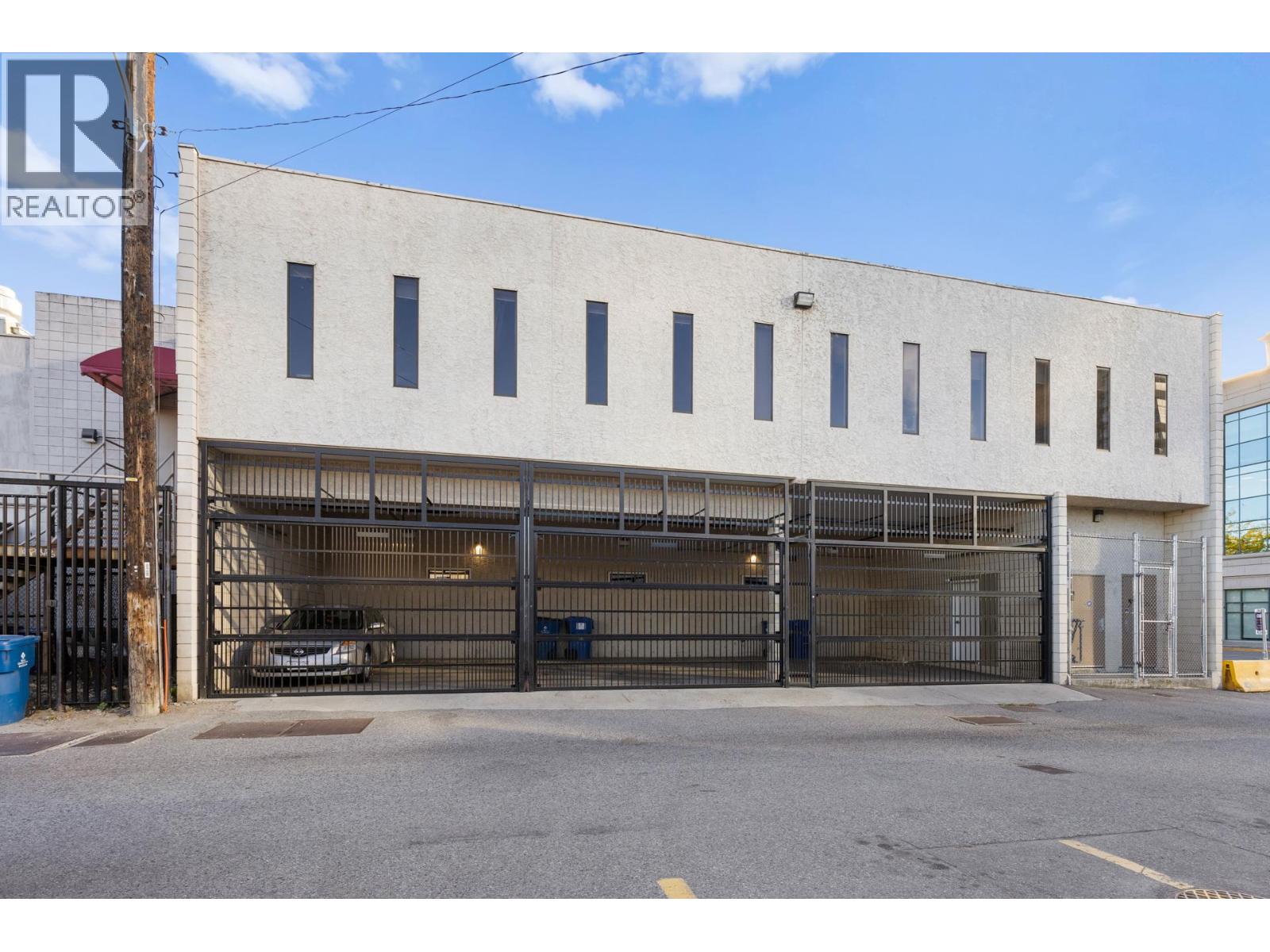 532 Leon Avenue Unit# 202