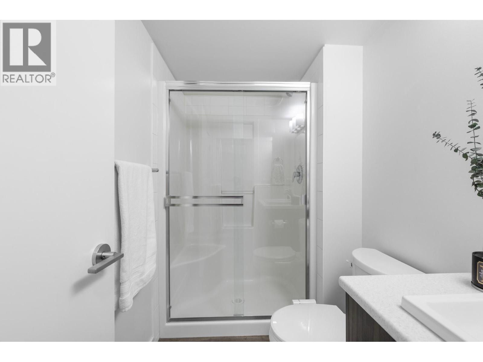 725 Academy Way Unit# 203