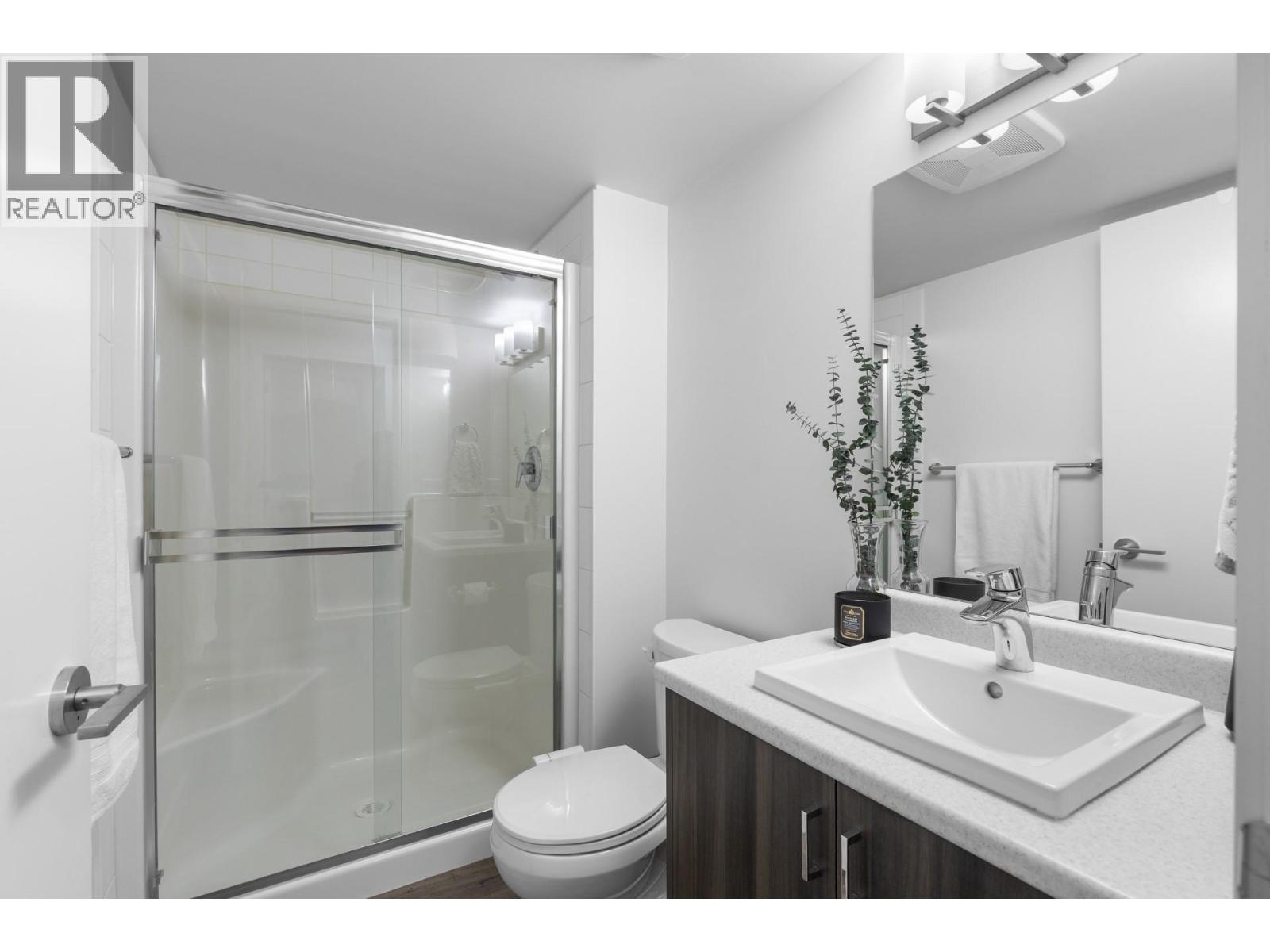 725 Academy Way Unit# 203