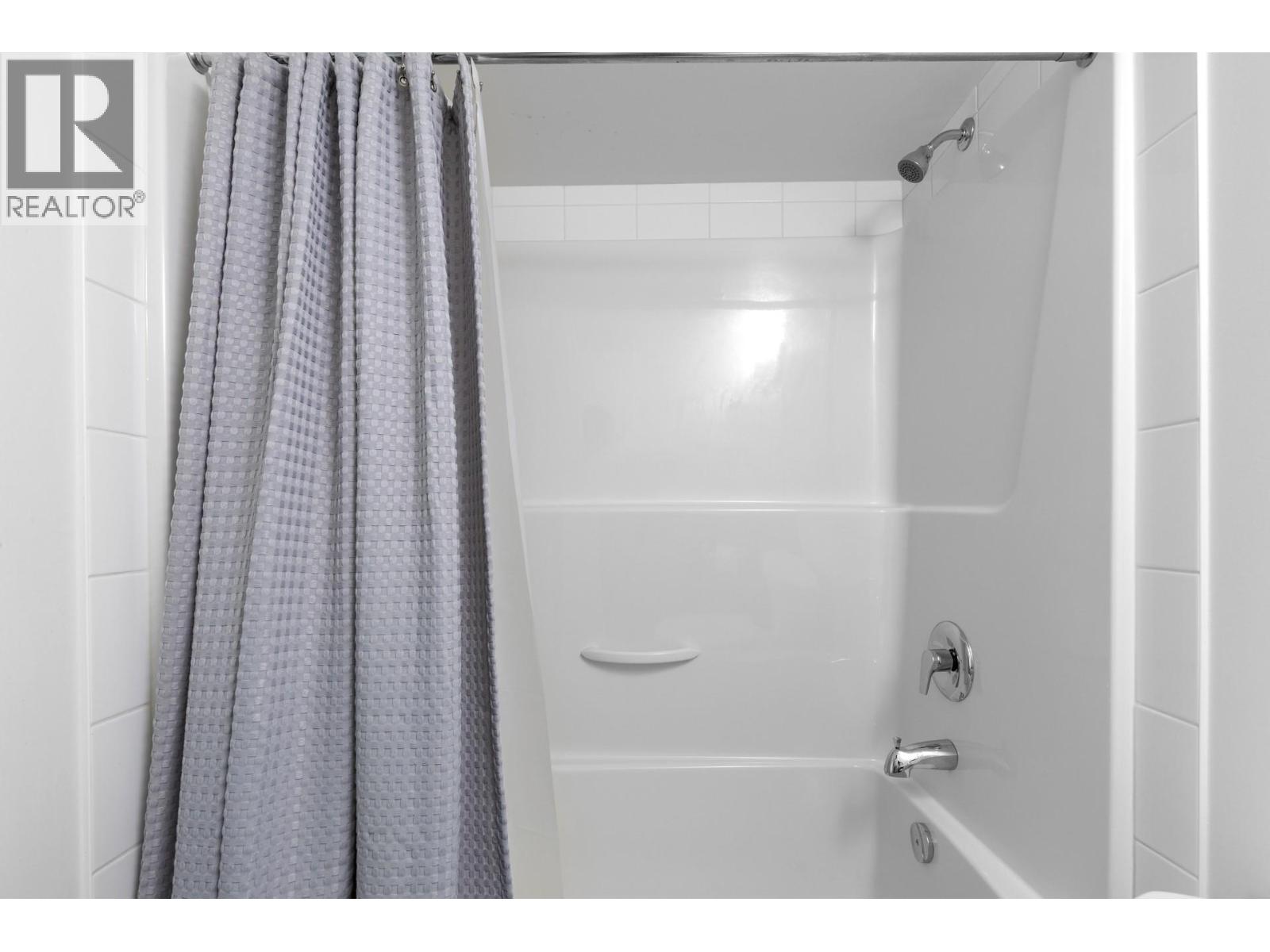 725 Academy Way Unit# 203