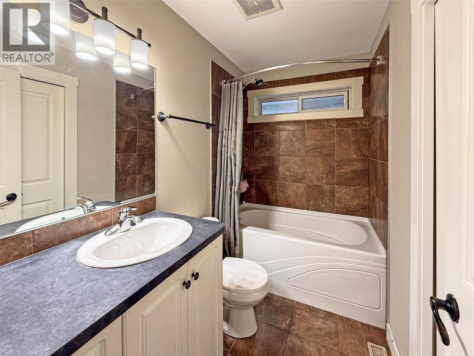 2813 Bentley Road