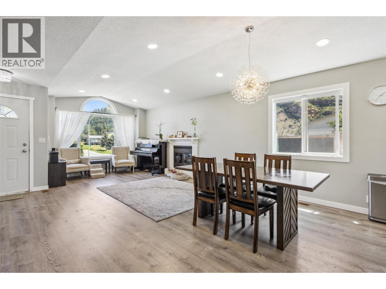 2678 Cameron Road