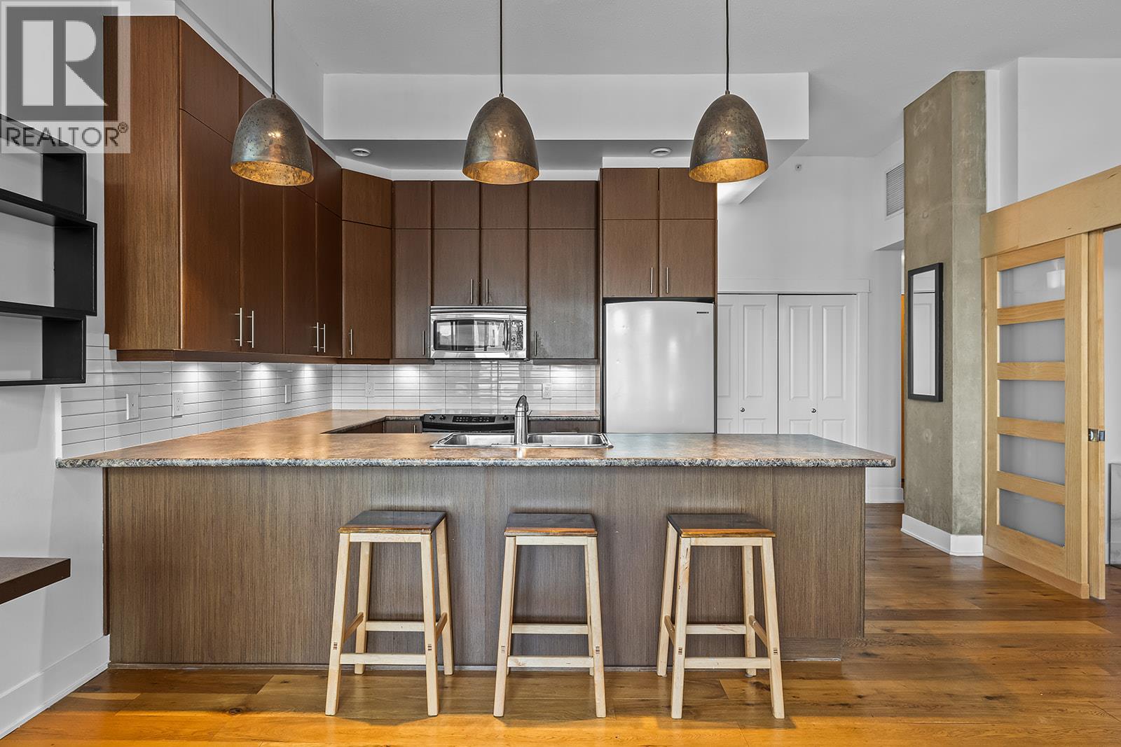 1329 Ellis Street Unit# 204