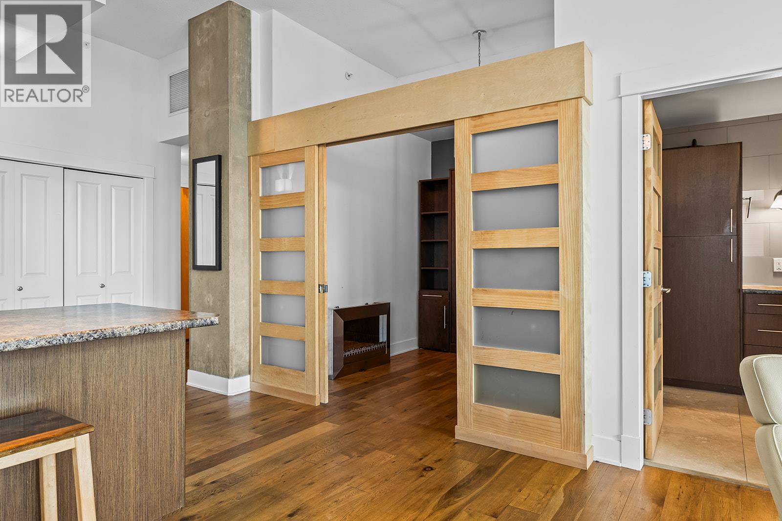 1329 Ellis Street Unit# 204