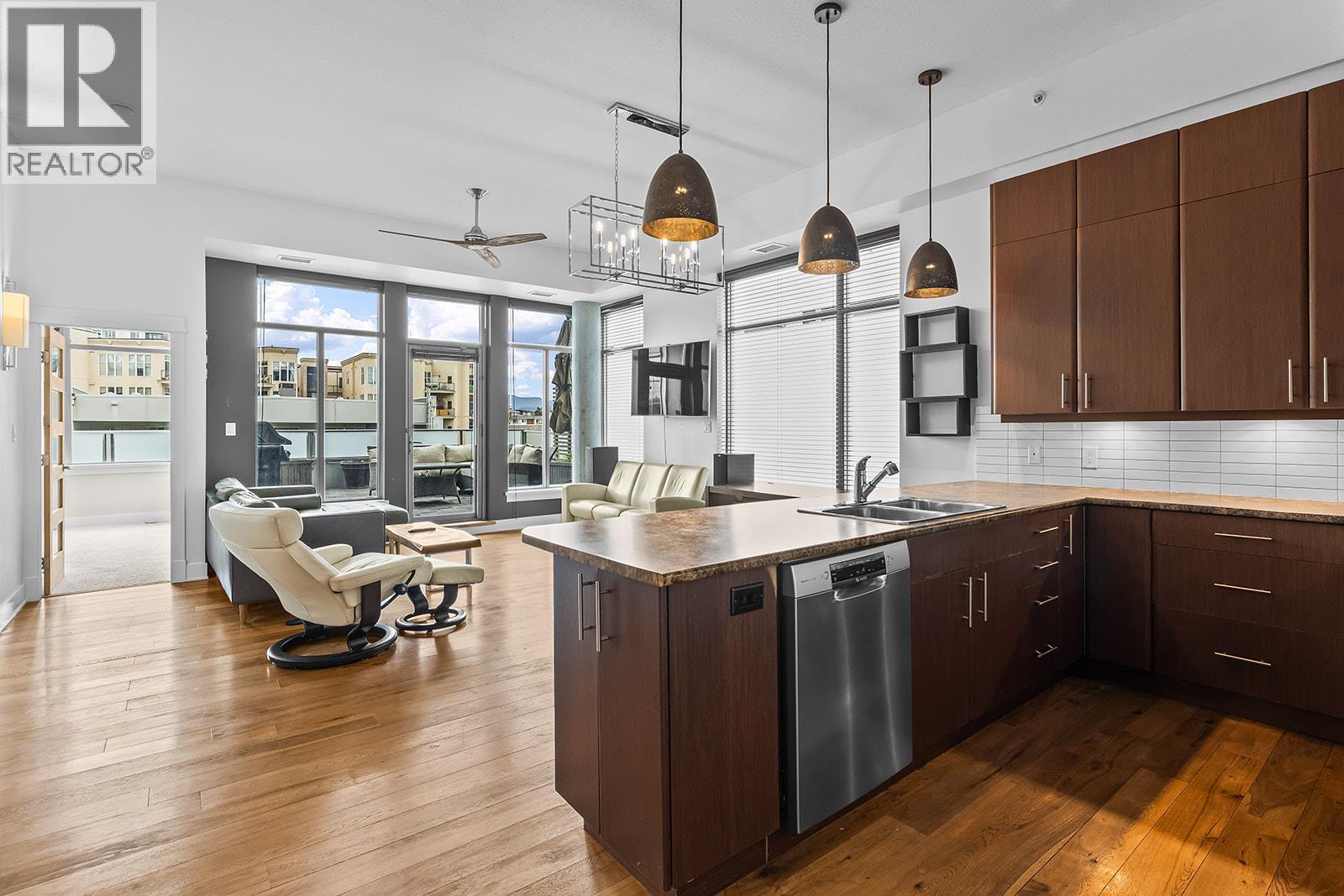 1329 Ellis Street Unit# 204