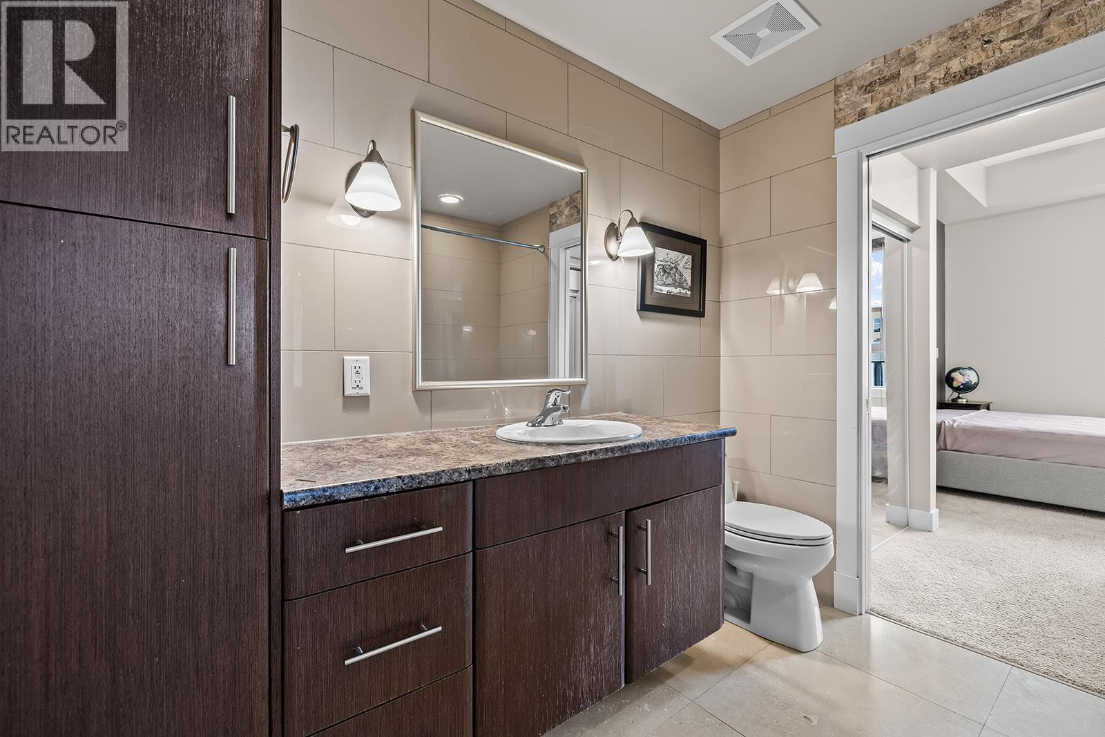 1329 Ellis Street Unit# 204