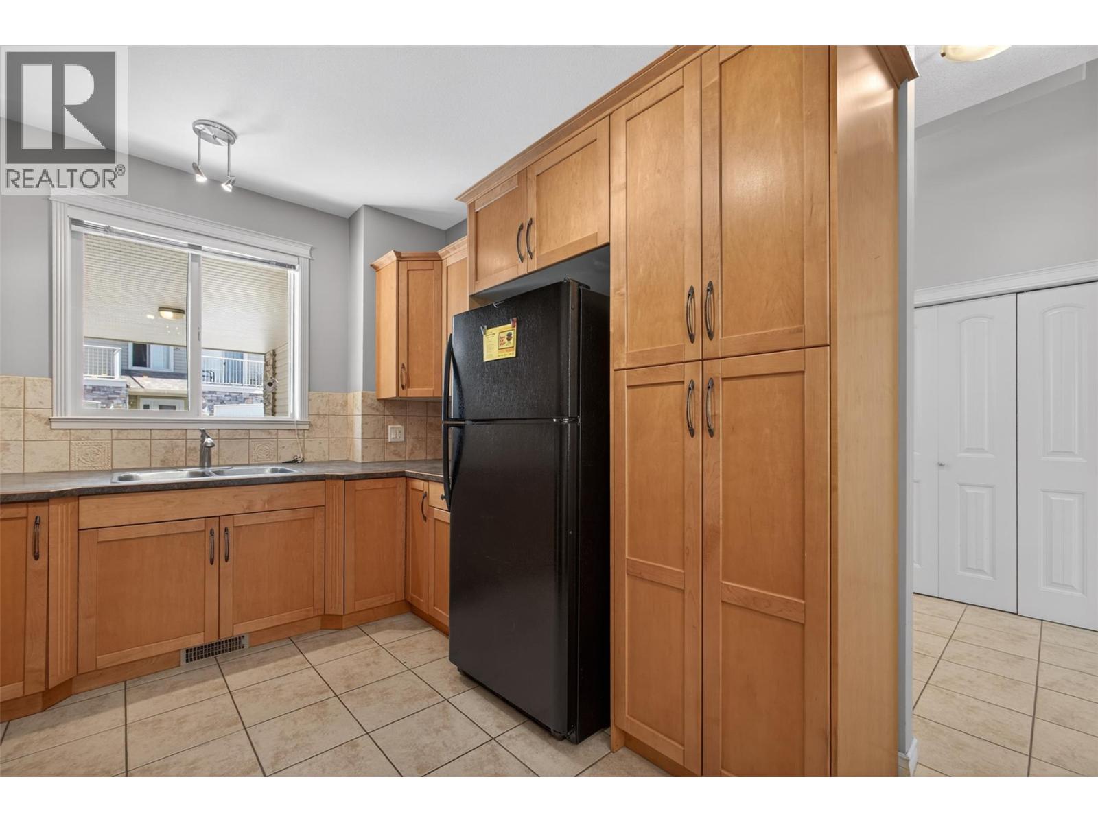 1798 Olympus Way Unit# 5