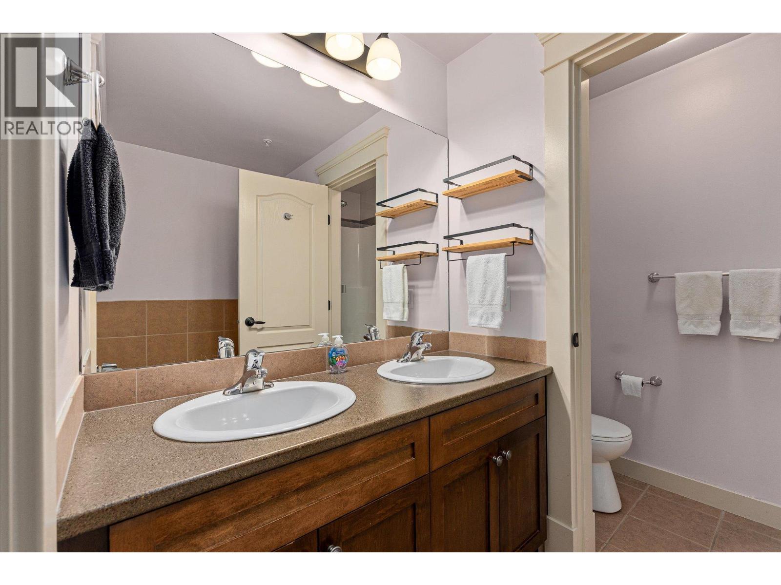 2070 Boucherie Road Unit# 402