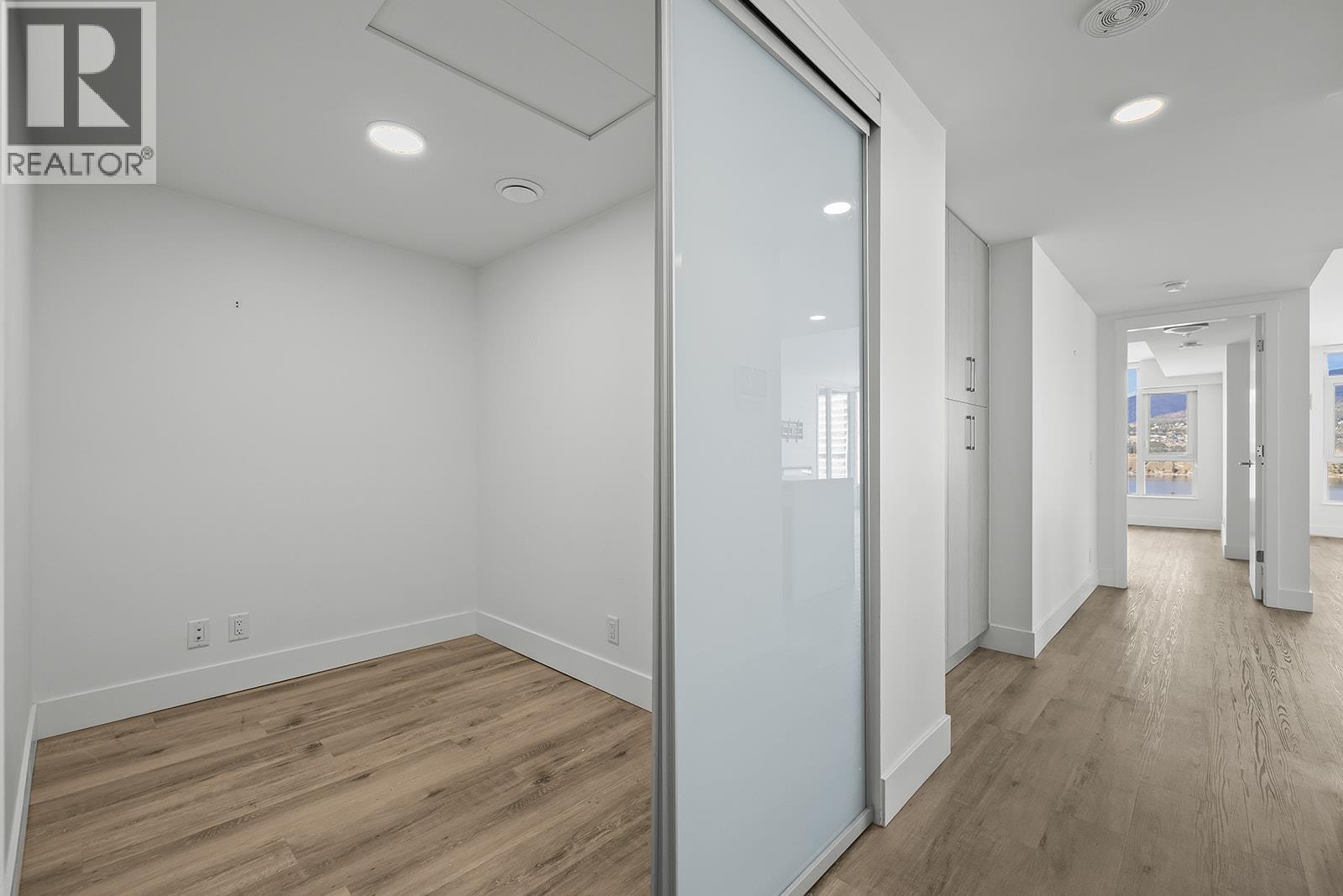 1588 Ellis Street Unit# 1909