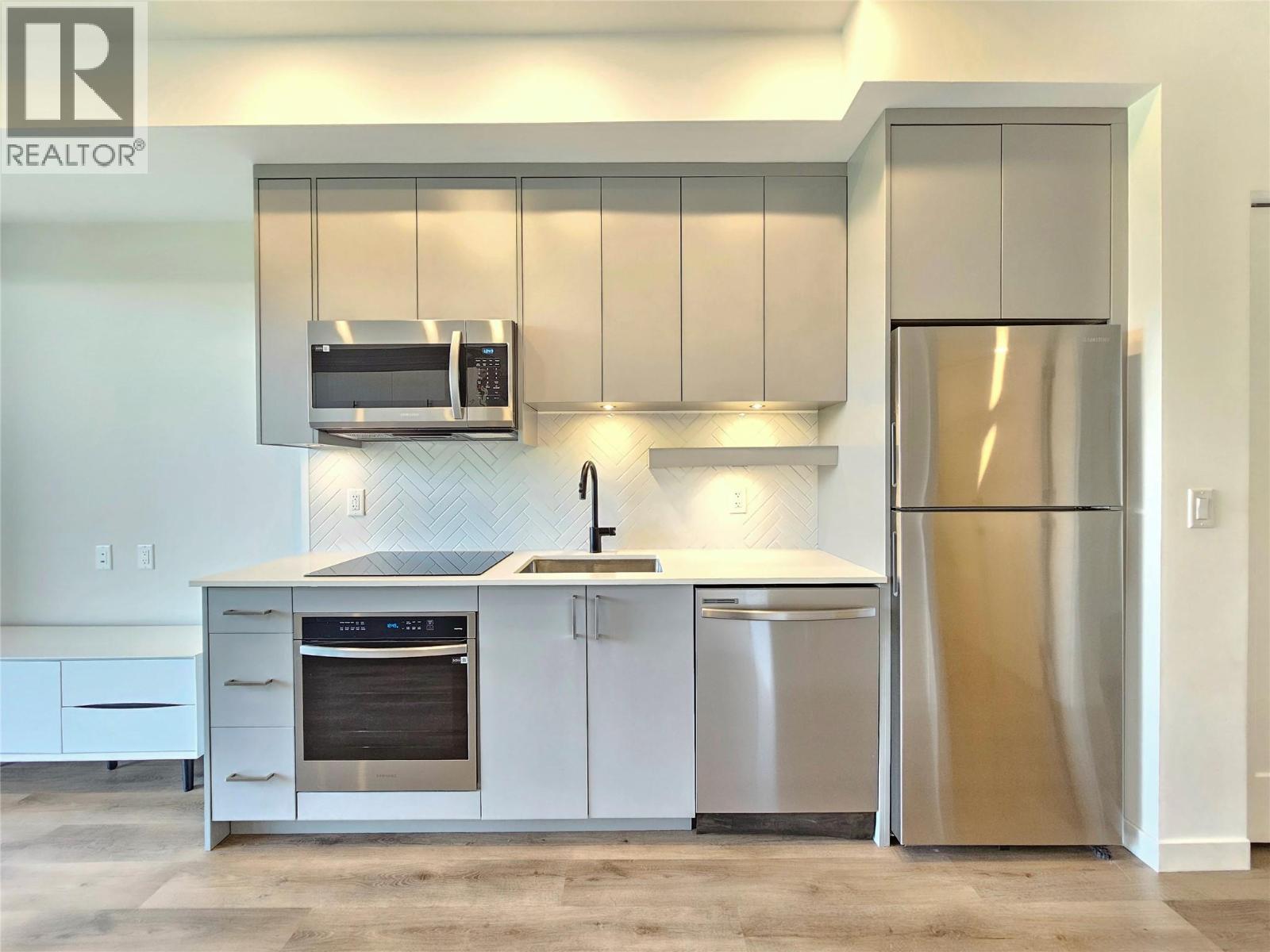 1274 Devonshire Avenue Unit# 509