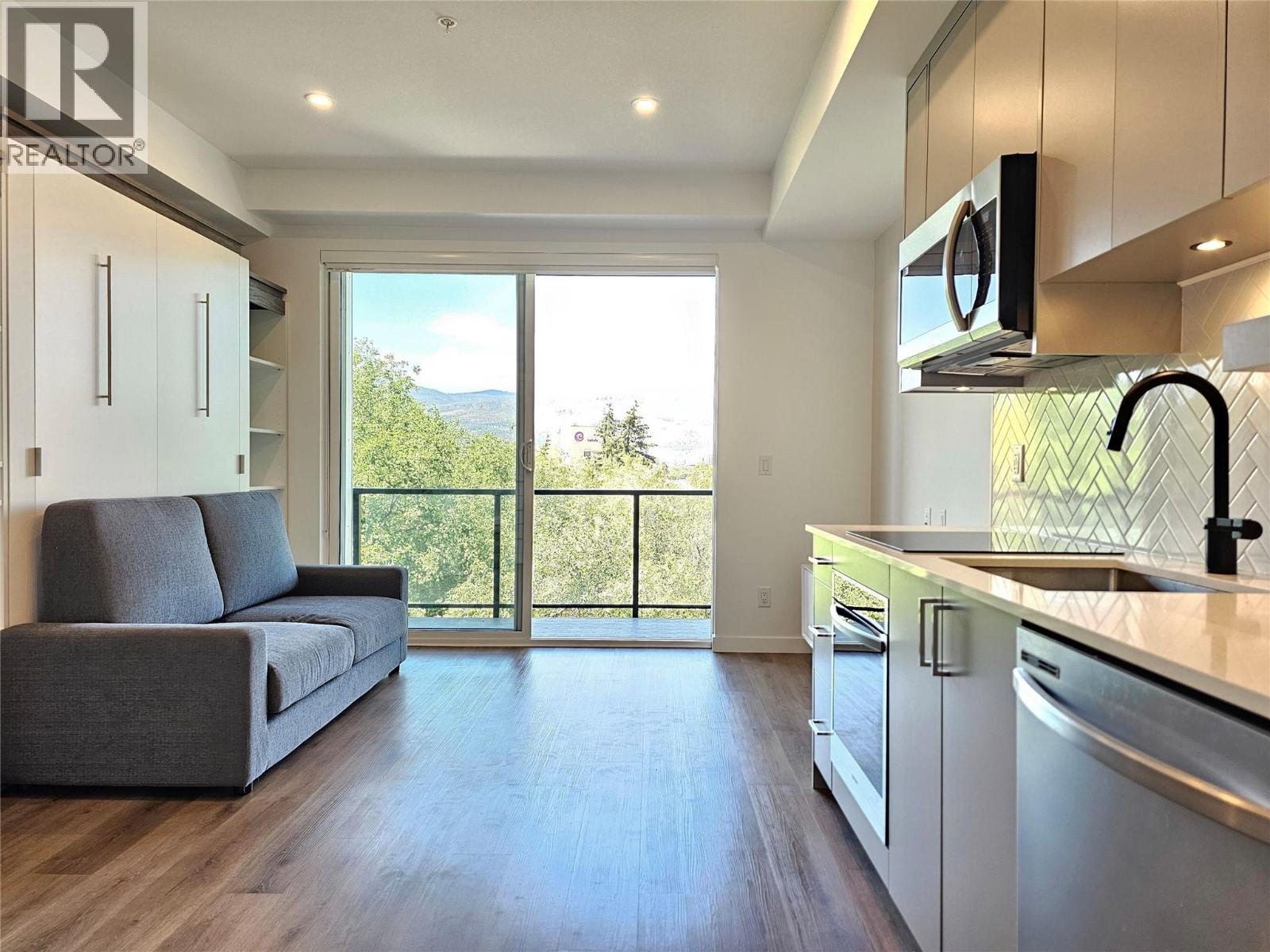 1274 Devonshire Avenue Unit# 509