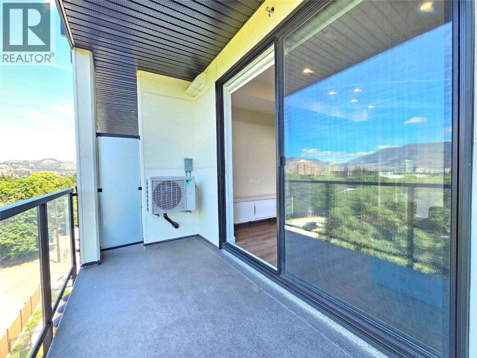 1274 Devonshire Avenue Unit# 509