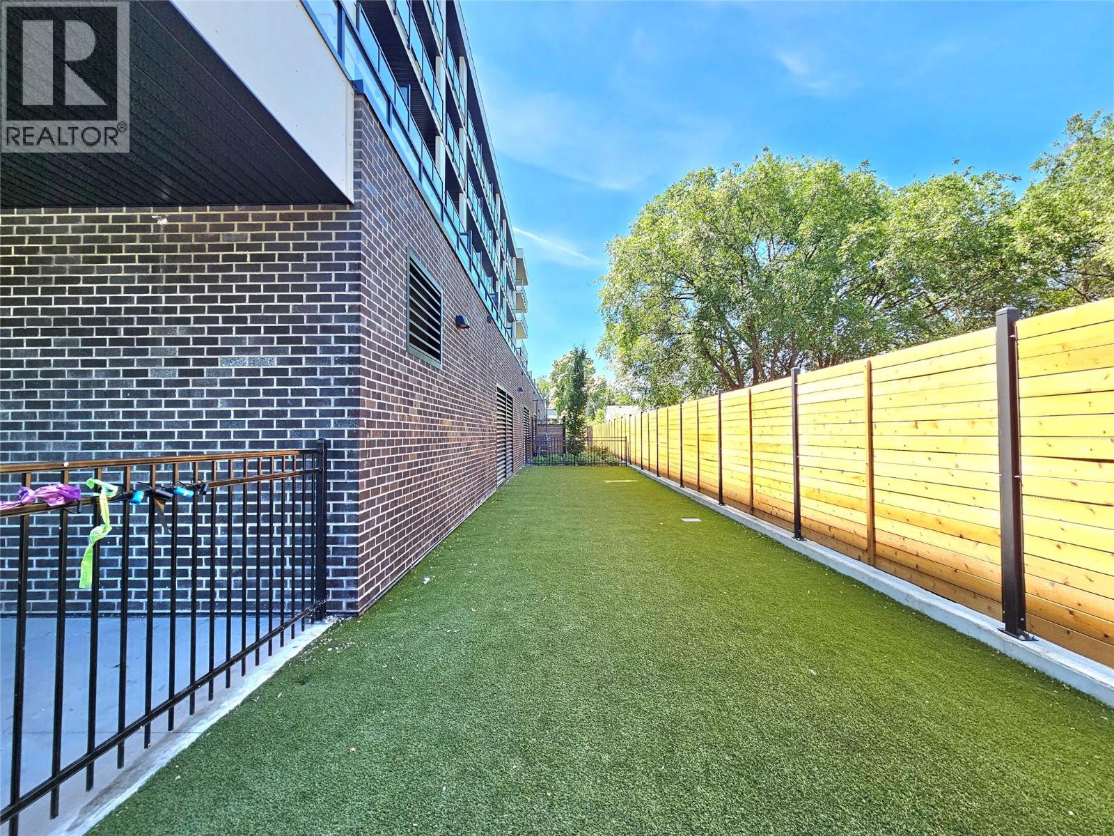 1274 Devonshire Avenue Unit# 509