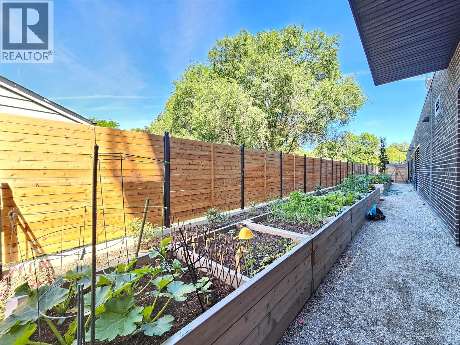 1274 Devonshire Avenue Unit# 509