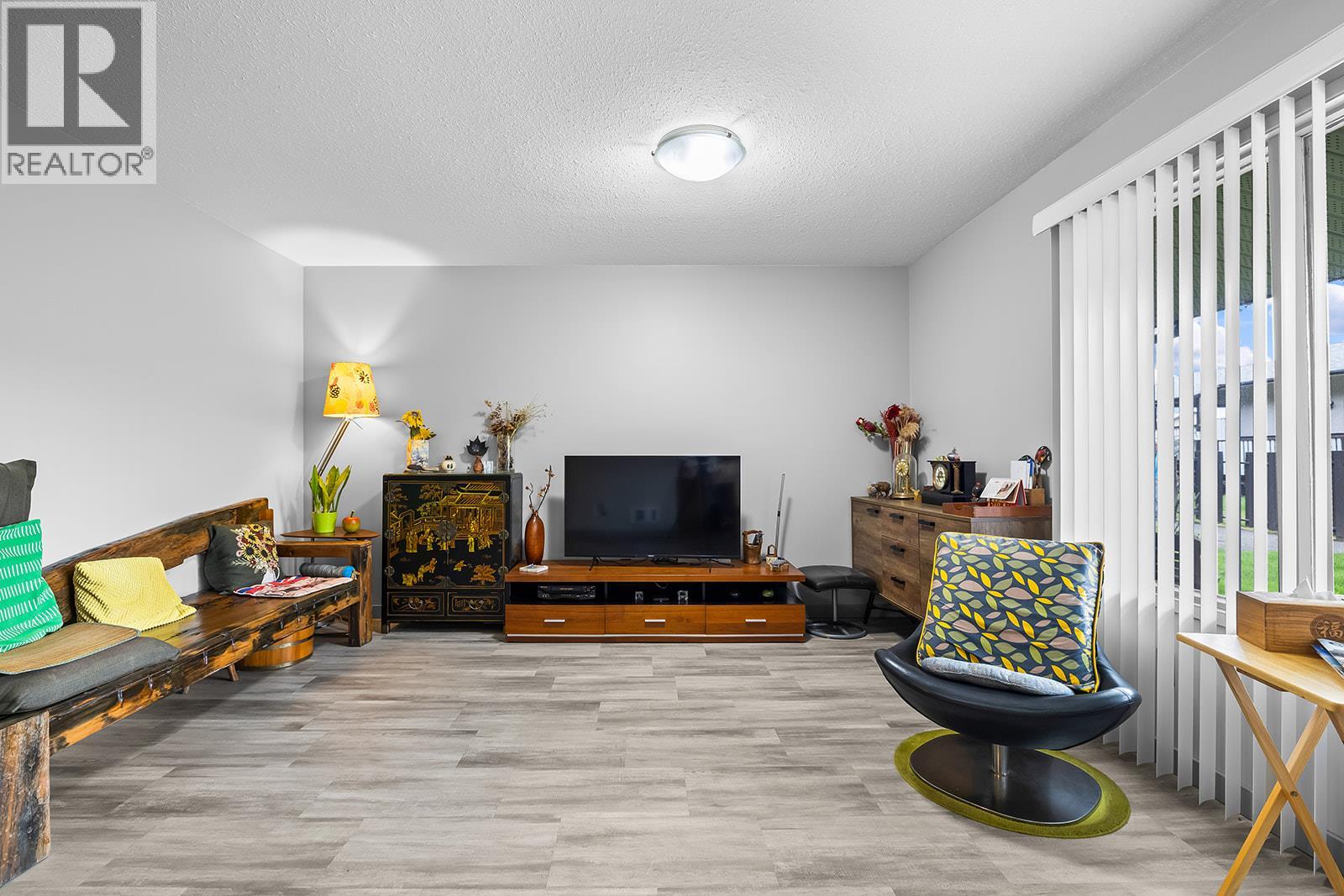 363 Gerstmar Road Unit# 6